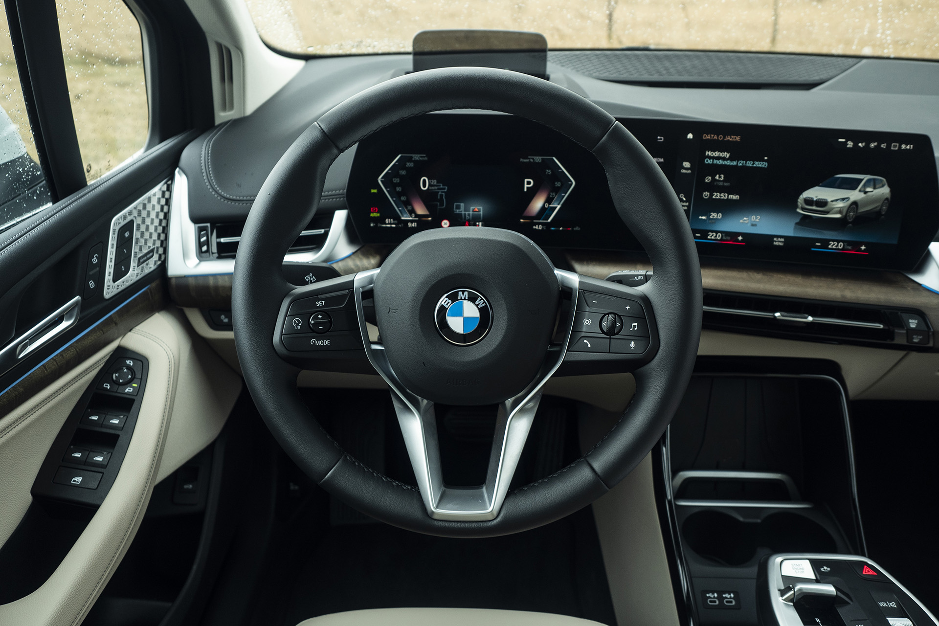Prvá jazda: BMW 218d Active Tourer – Rodina v prémiovom