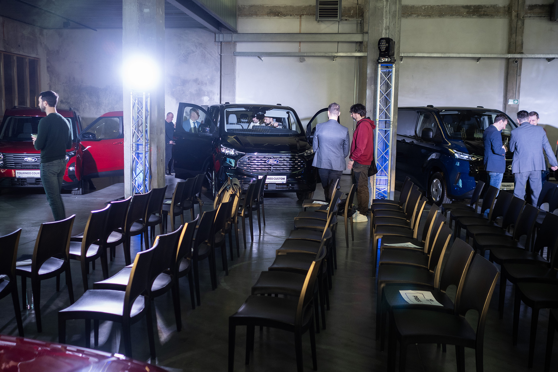 Ford Pro oficiálne uviedol Transit Custom a Transit Courier