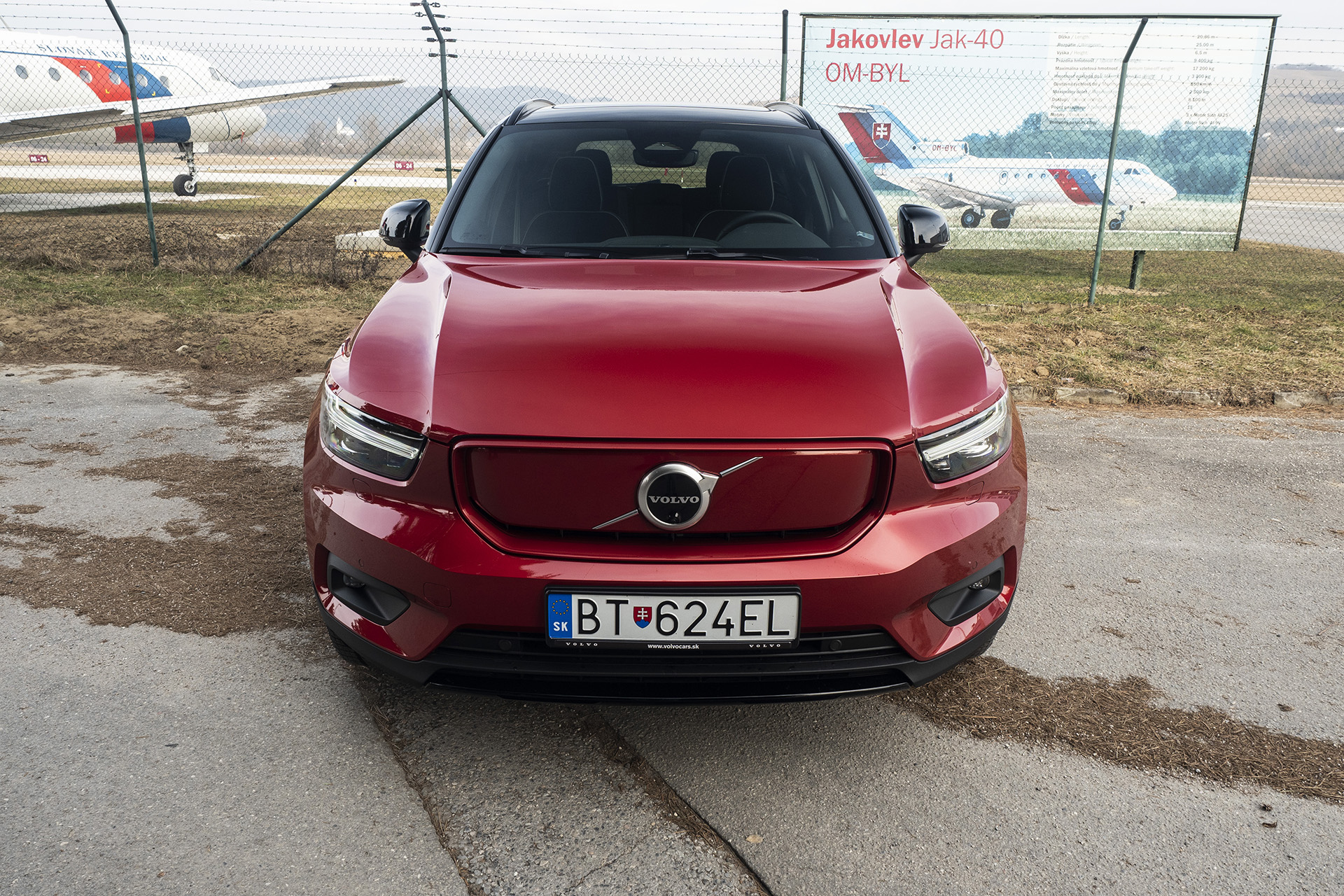Volvo XC40 Recharge chce zaujať priaznivcov elektromobilov