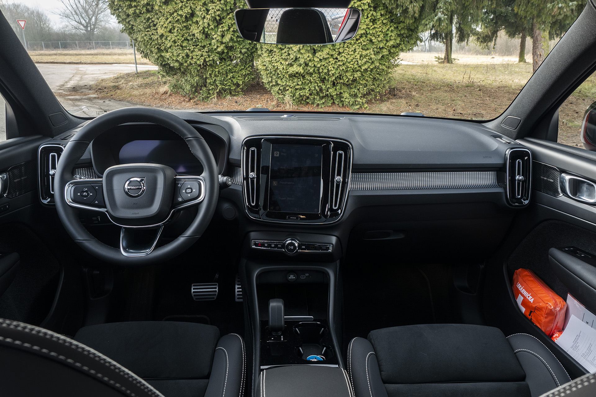 Volvo XC40 Recharge chce zaujať priaznivcov elektromobilov