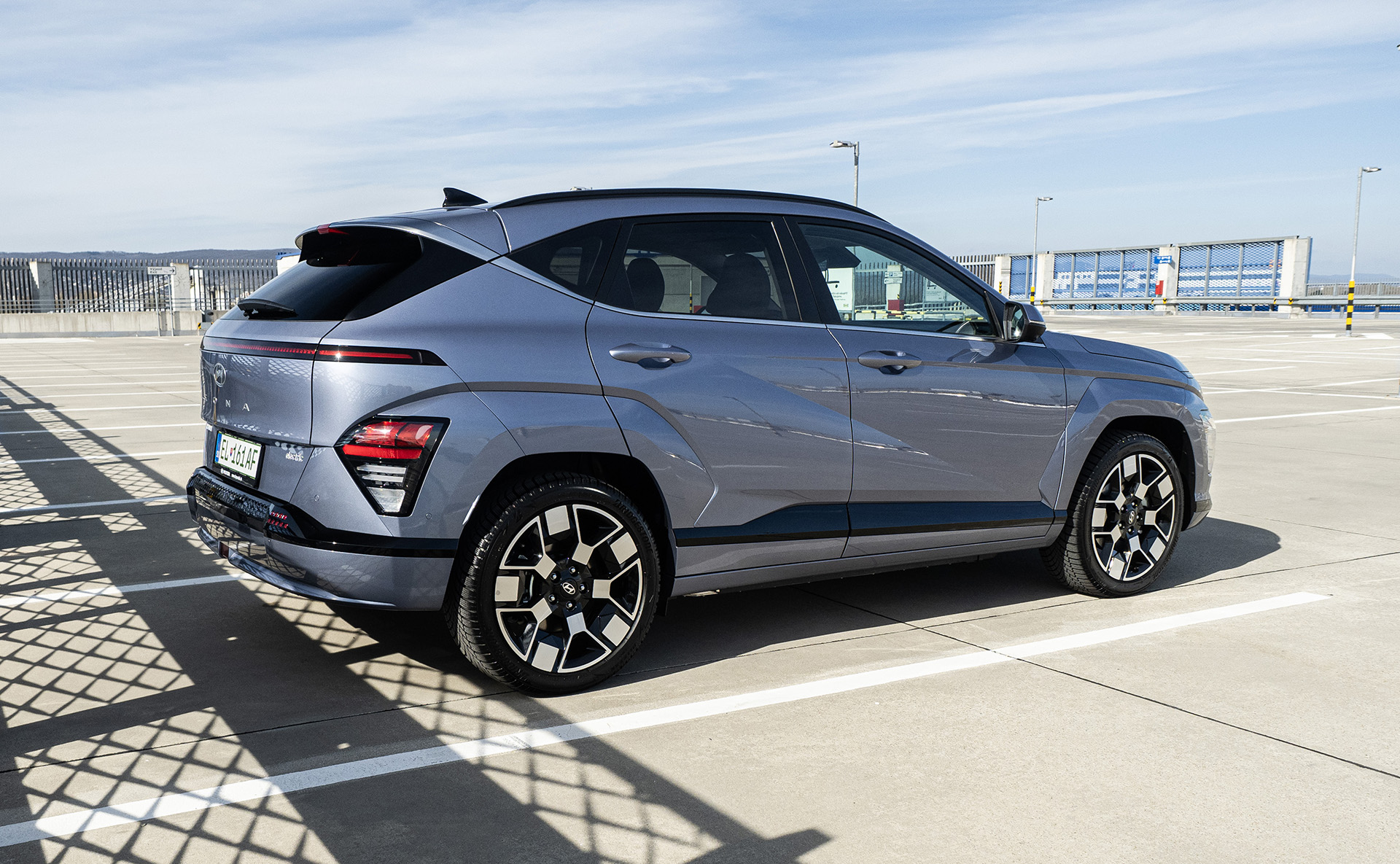 Hyundai Kona Electric kráča stopách väčších EV značky