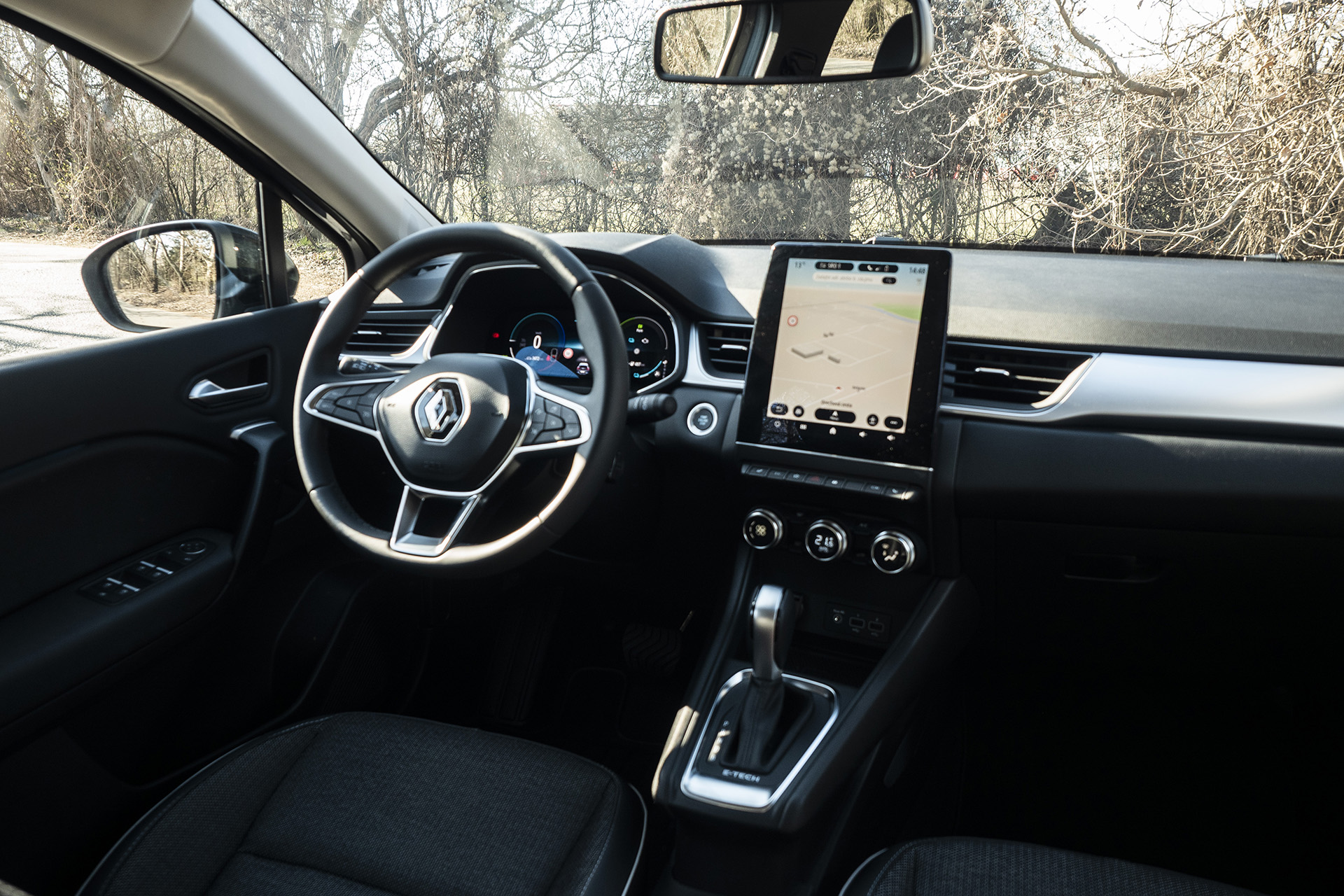 Test: Renault Captur E-Tech – Plug-in je mestský ideál
