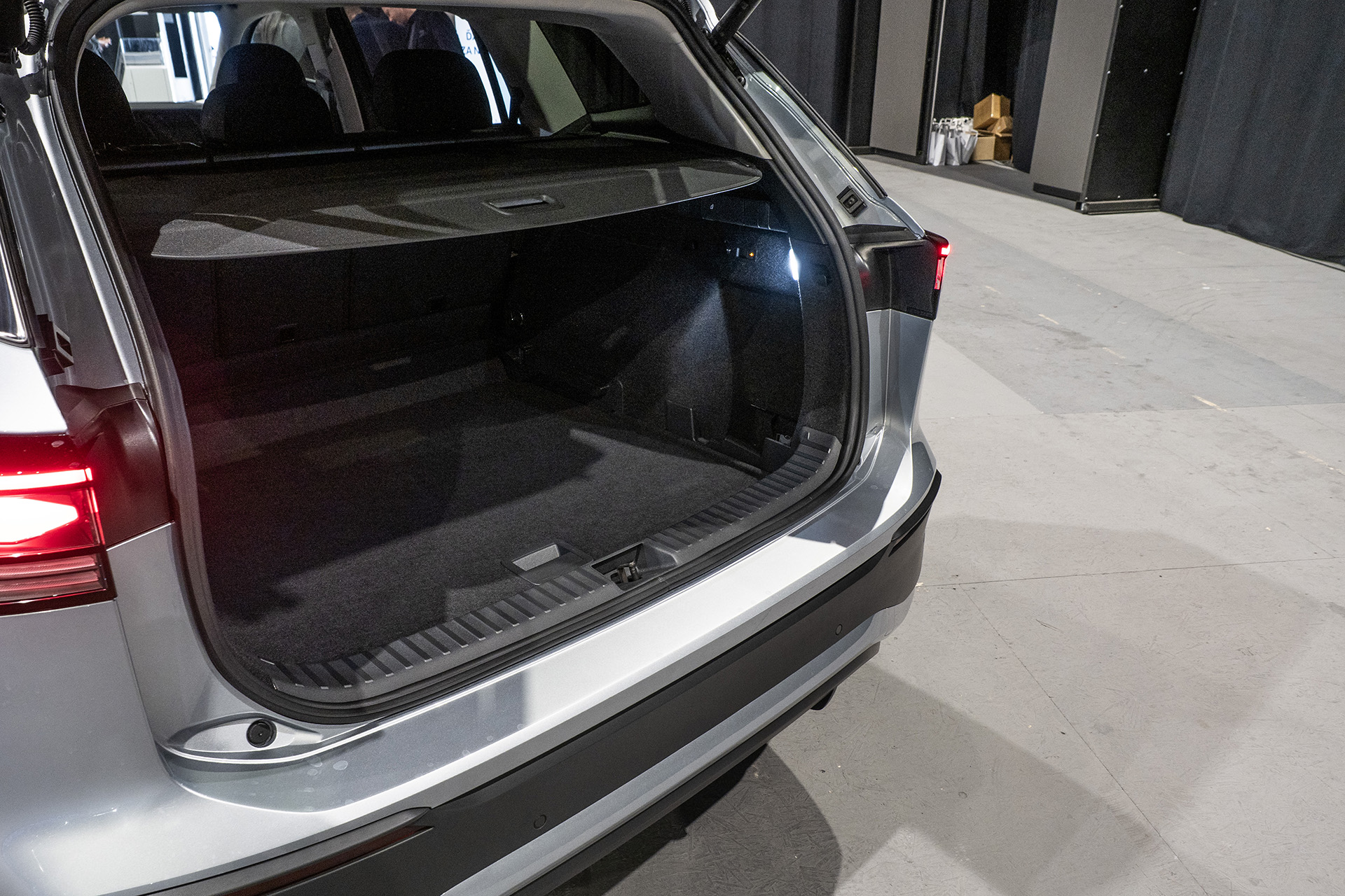 NAŽIVO: VW Tayron je už na Slovensku od 39 990 €, interiérom ohromuje