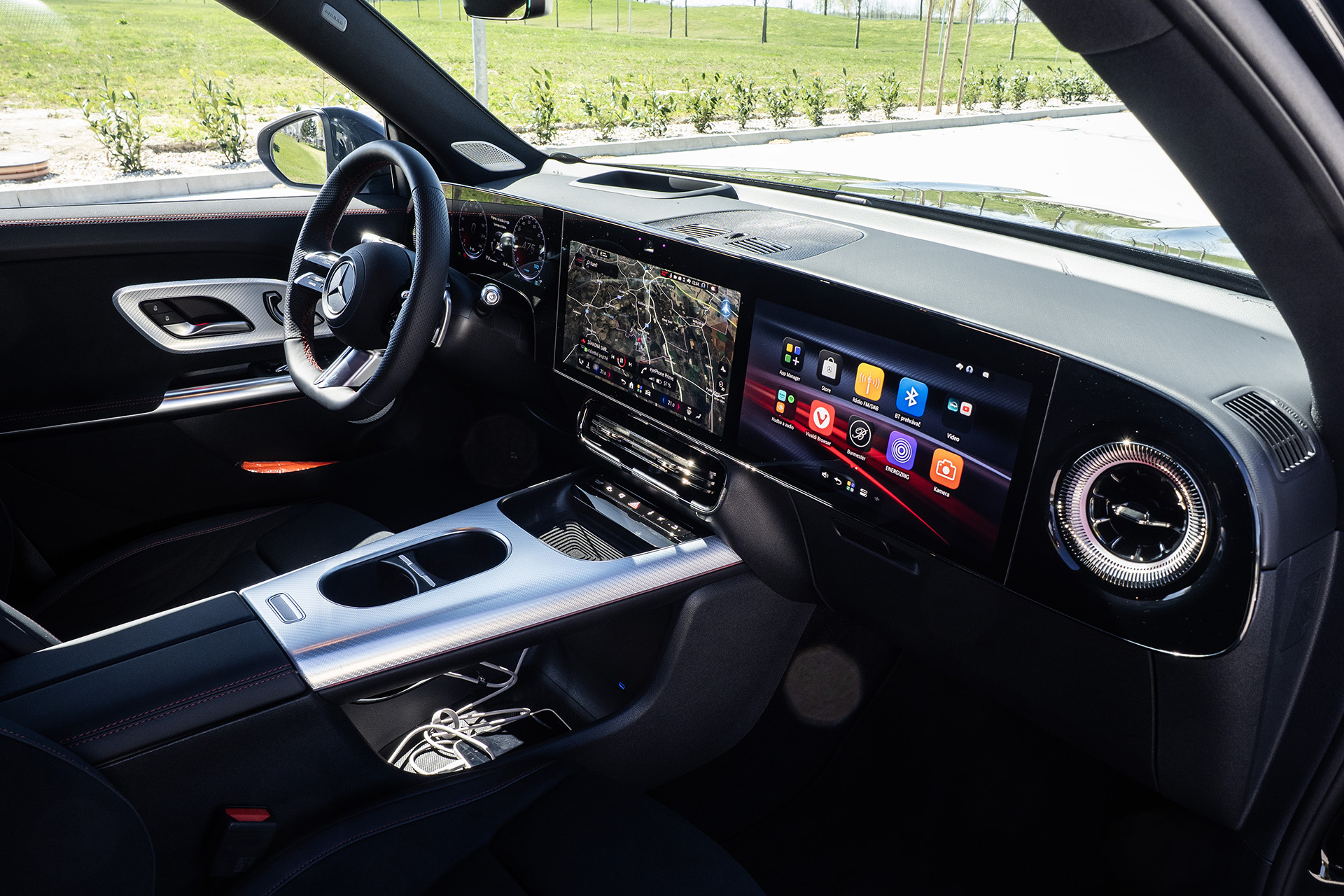 Mercedes-Benz GLB 250 +
