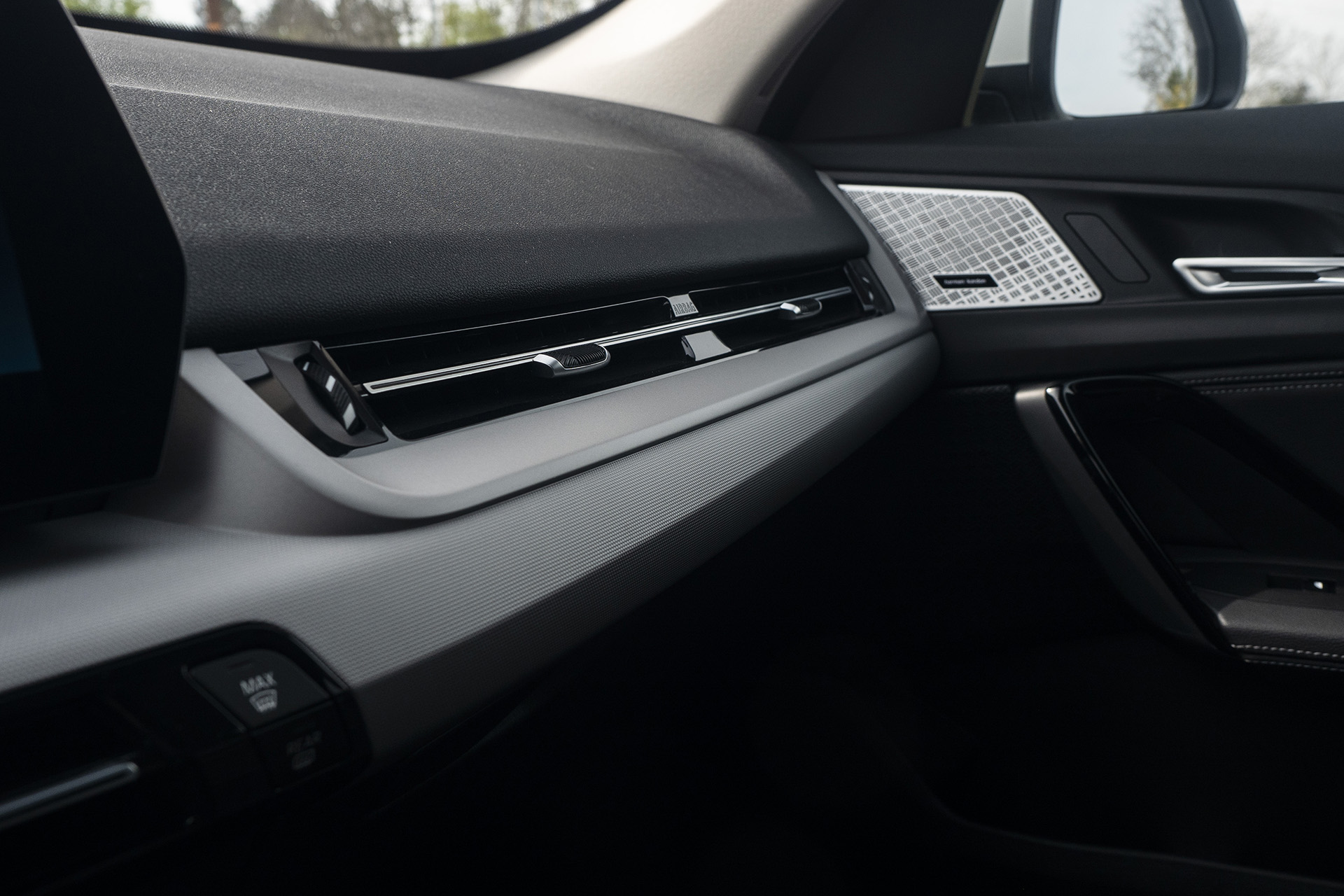 Prvá jazda: BMW iX1 - Silný hráč v elektrosvete