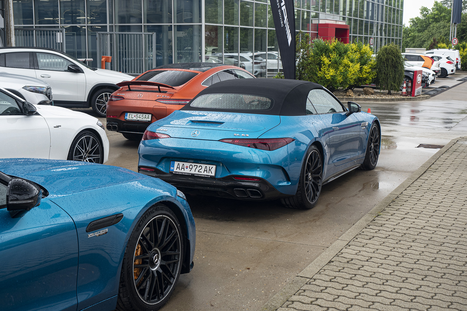 Ako fungujú modely AMG mimo okruhov? Skúsili sme si to!