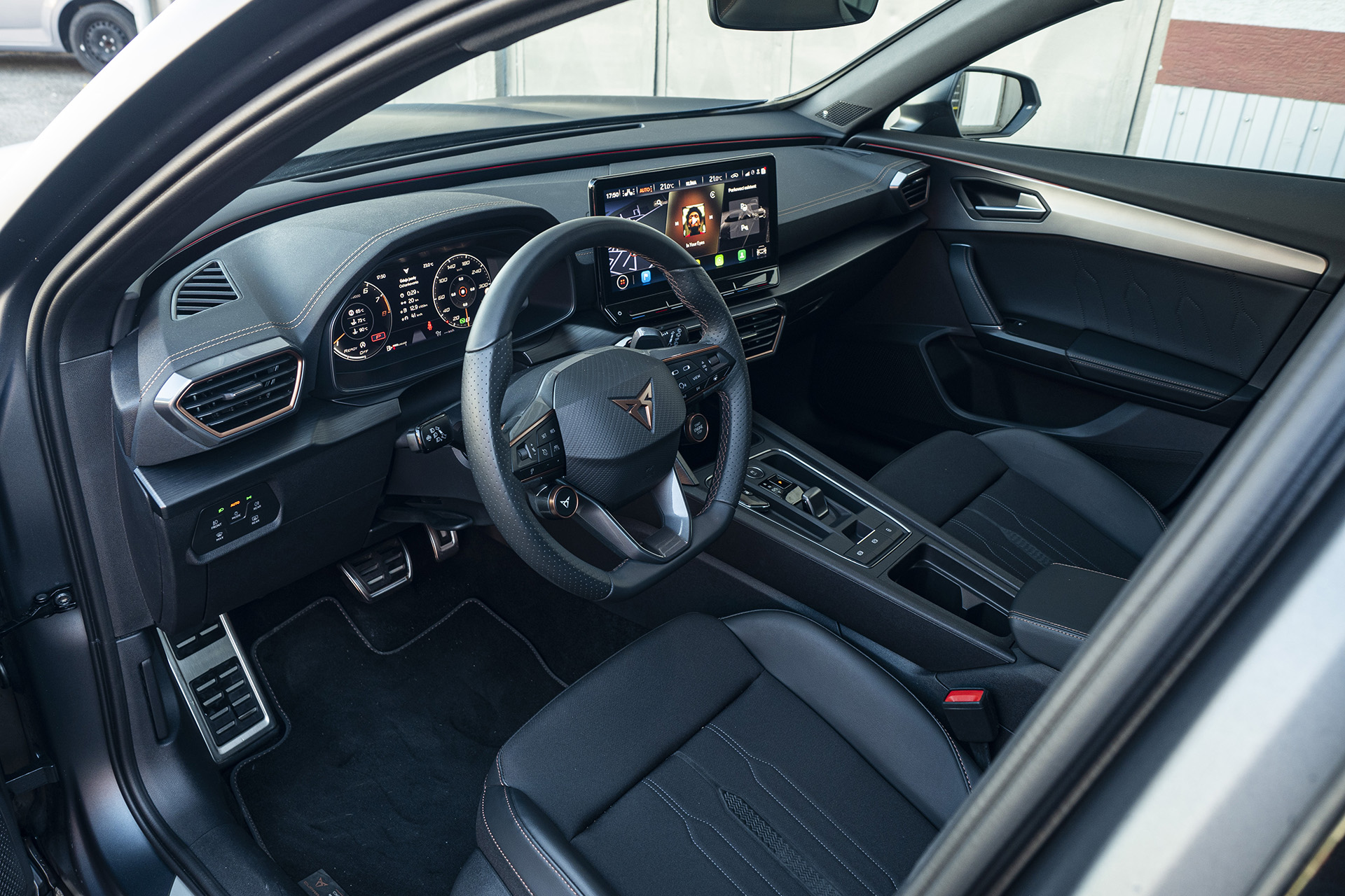 Test Cupra Formentor VZ5: Jeden im všetkým vládne