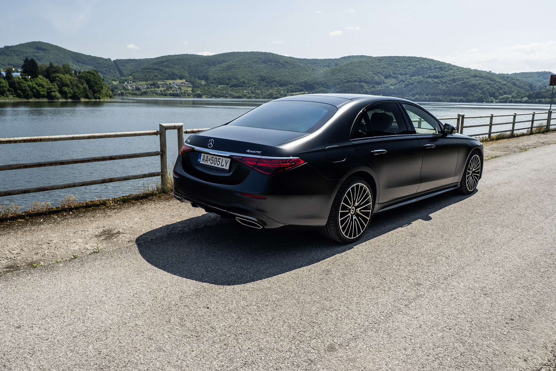 Test: Mercedes-Benz S580 Manufaktur. Má vôbec prezident takýto luxus?