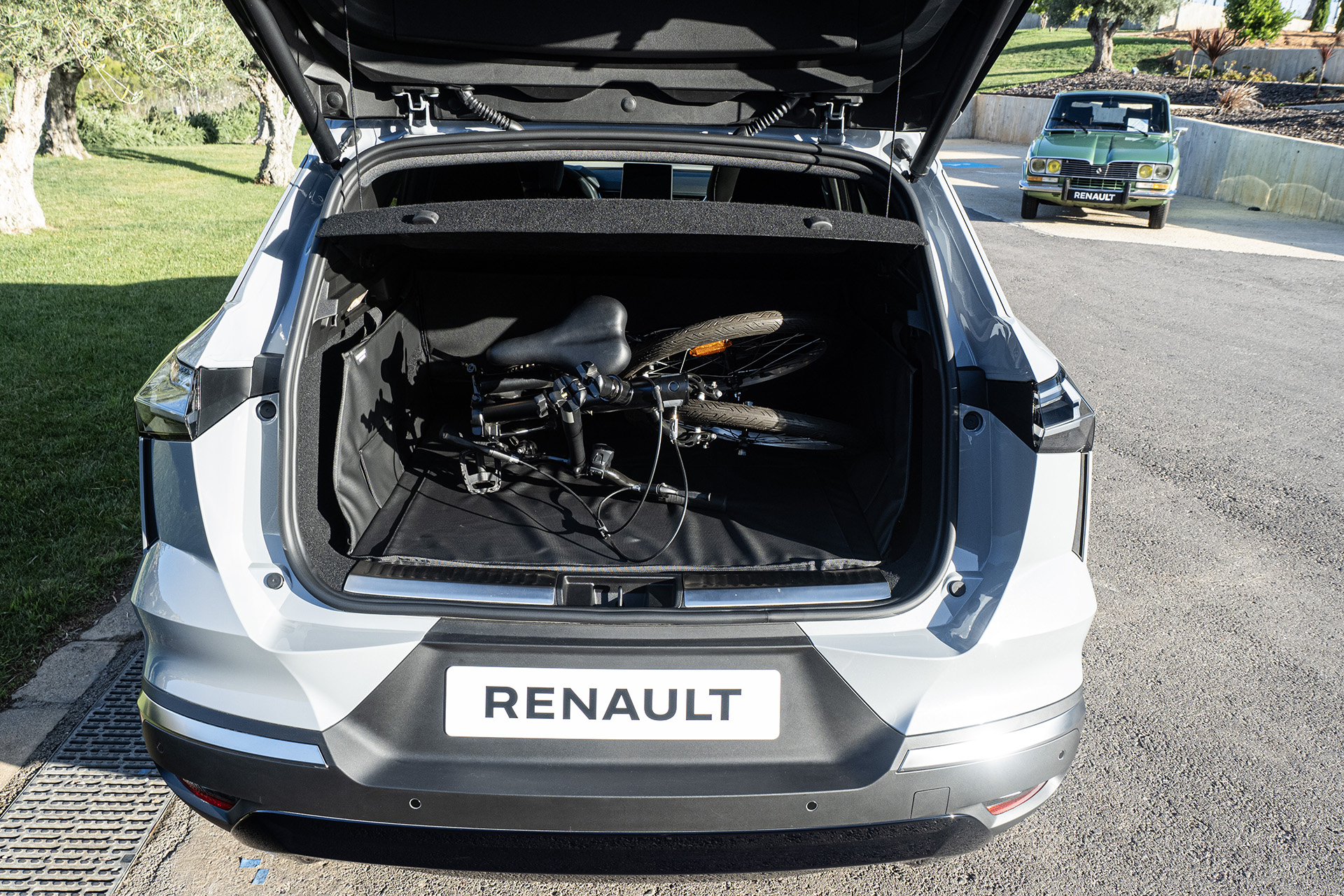 Ako jazdí Renault Symbioz, Grand Captur, na ktorý mnohí čakali?