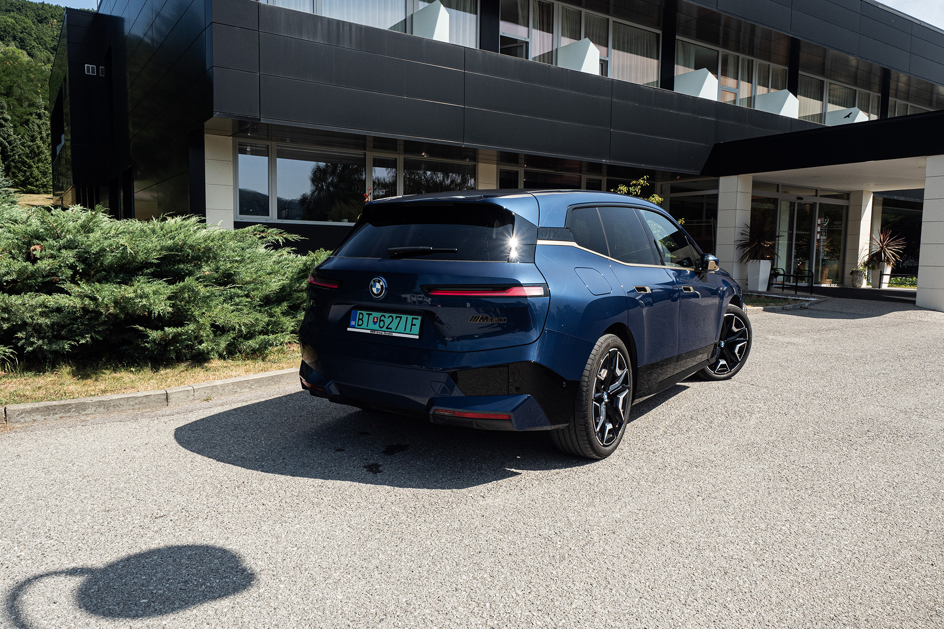 Test: BMW iX M60 - teleport