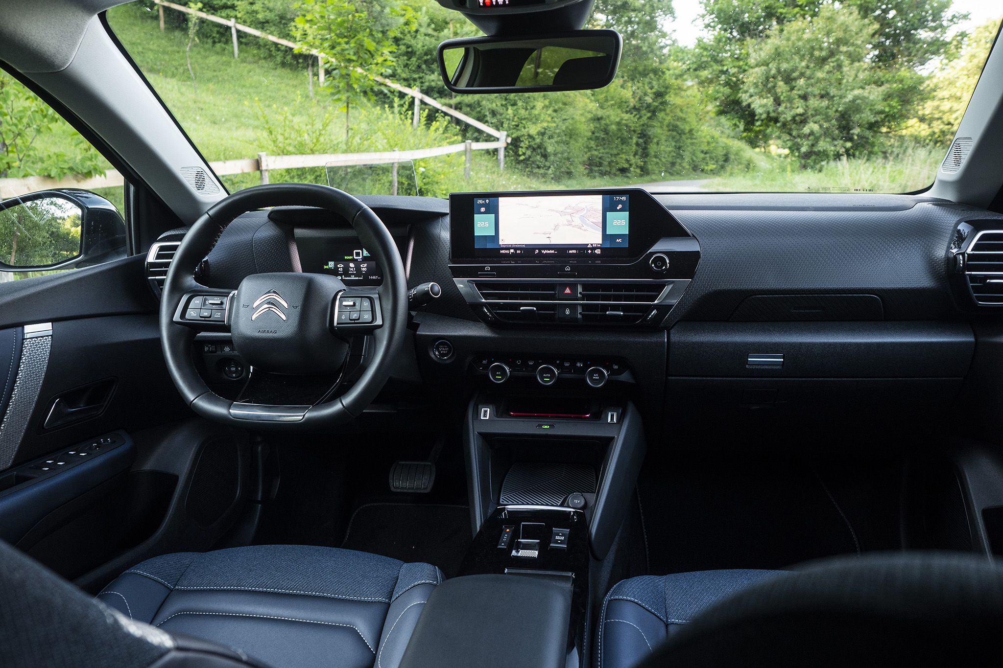 Test: Citroën ë-C4 – Elektrický život na úrovni