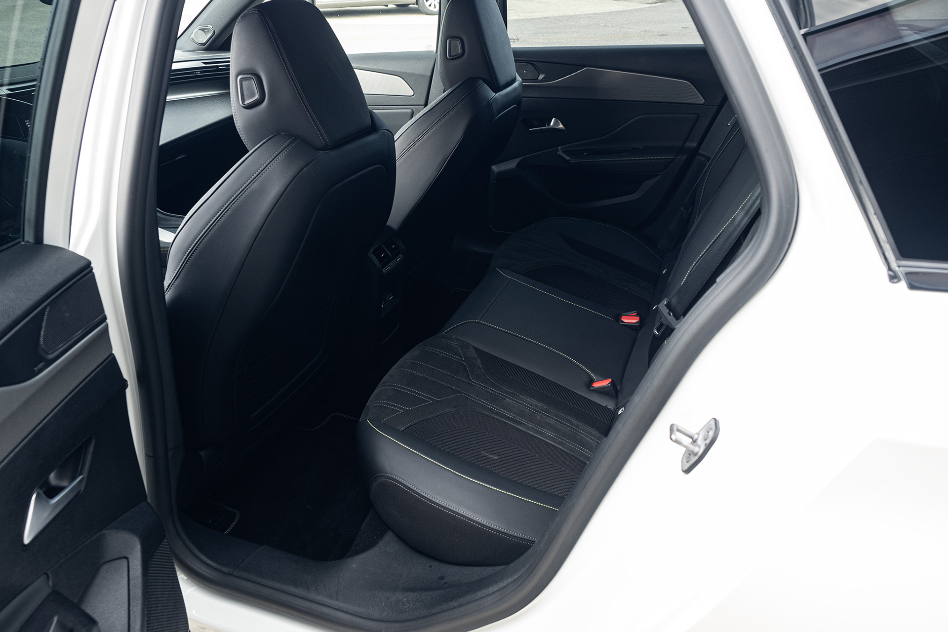 Peugeot 308 SW GT PHEV: Aj rodinné, aj dynamické, aj elektrické, aj s turbomotorom