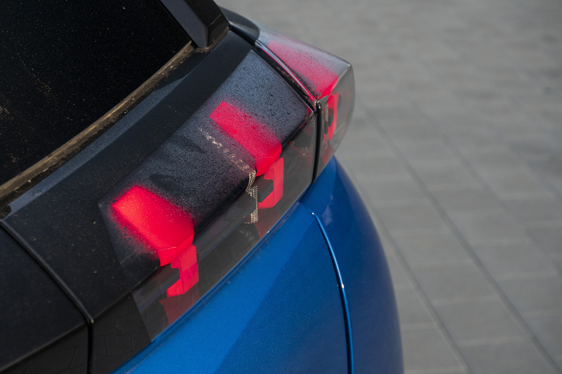 Peugeot e-2008 GT: Elektromobilita každodenná