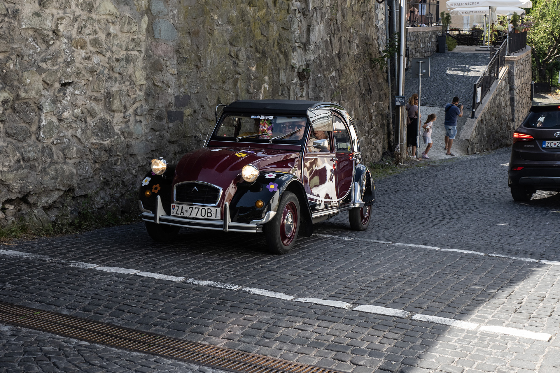 Banská Štiavnica patrila kačiciam (Citroën 2CV)