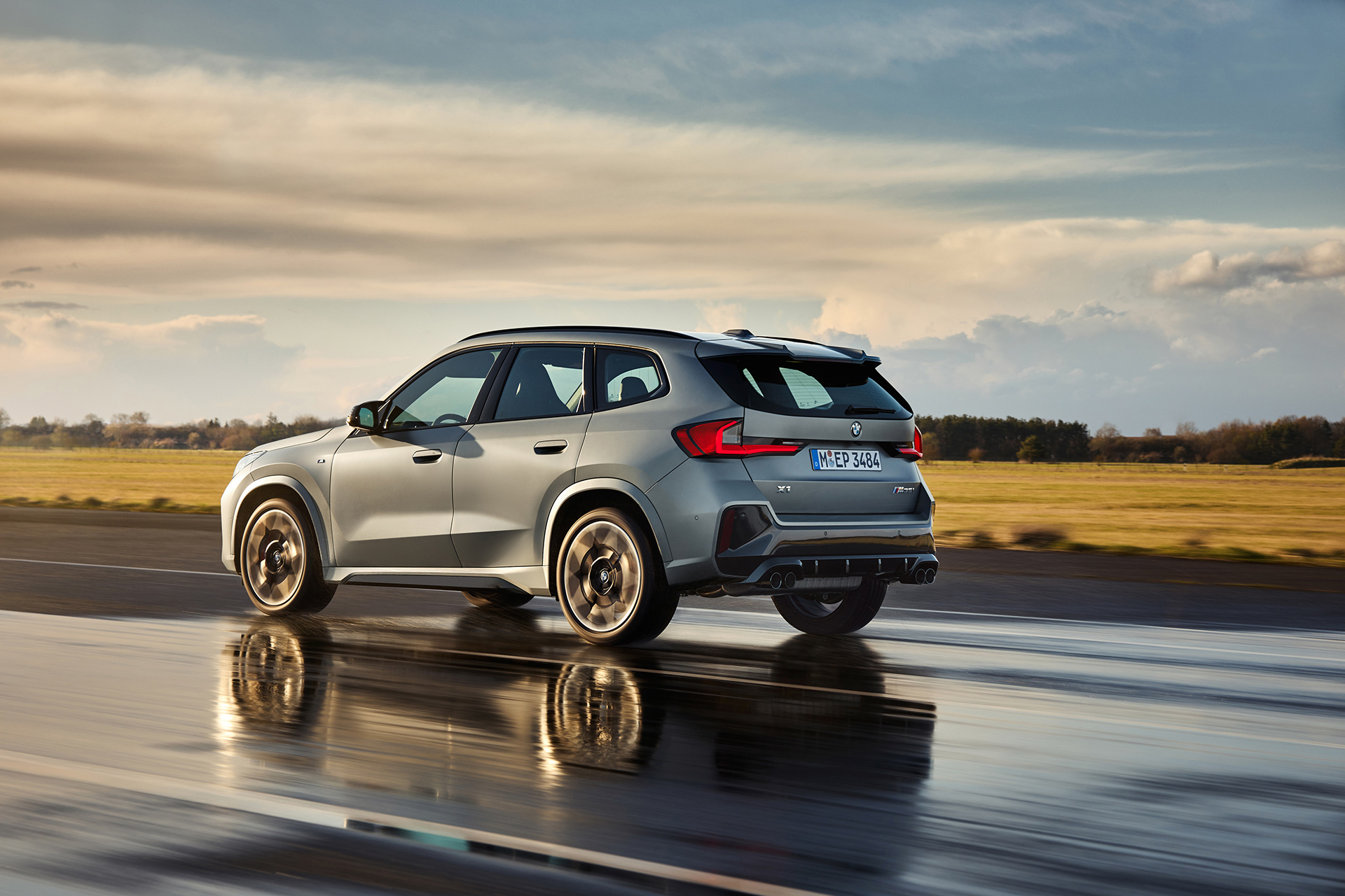 BMW X1 M35i: Vysoký výkon nie je jediným lákadlom športovej verzie