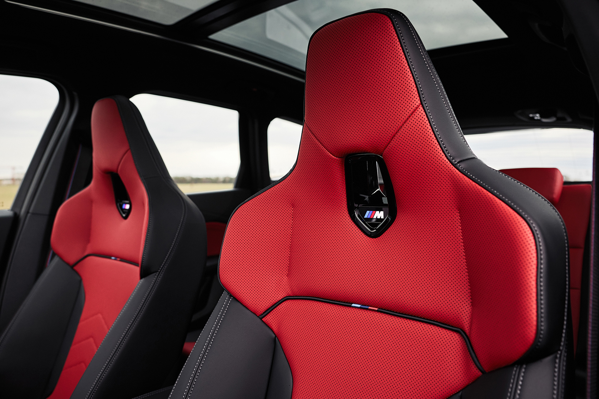 BMW X1 M35i: Vysoký výkon nie je jediným lákadlom športovej verzie