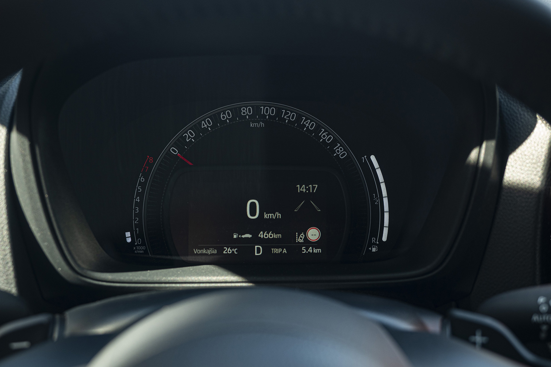 Toyota Aygo X je stvorená do mesta, ale medzigeneračne je väčšia