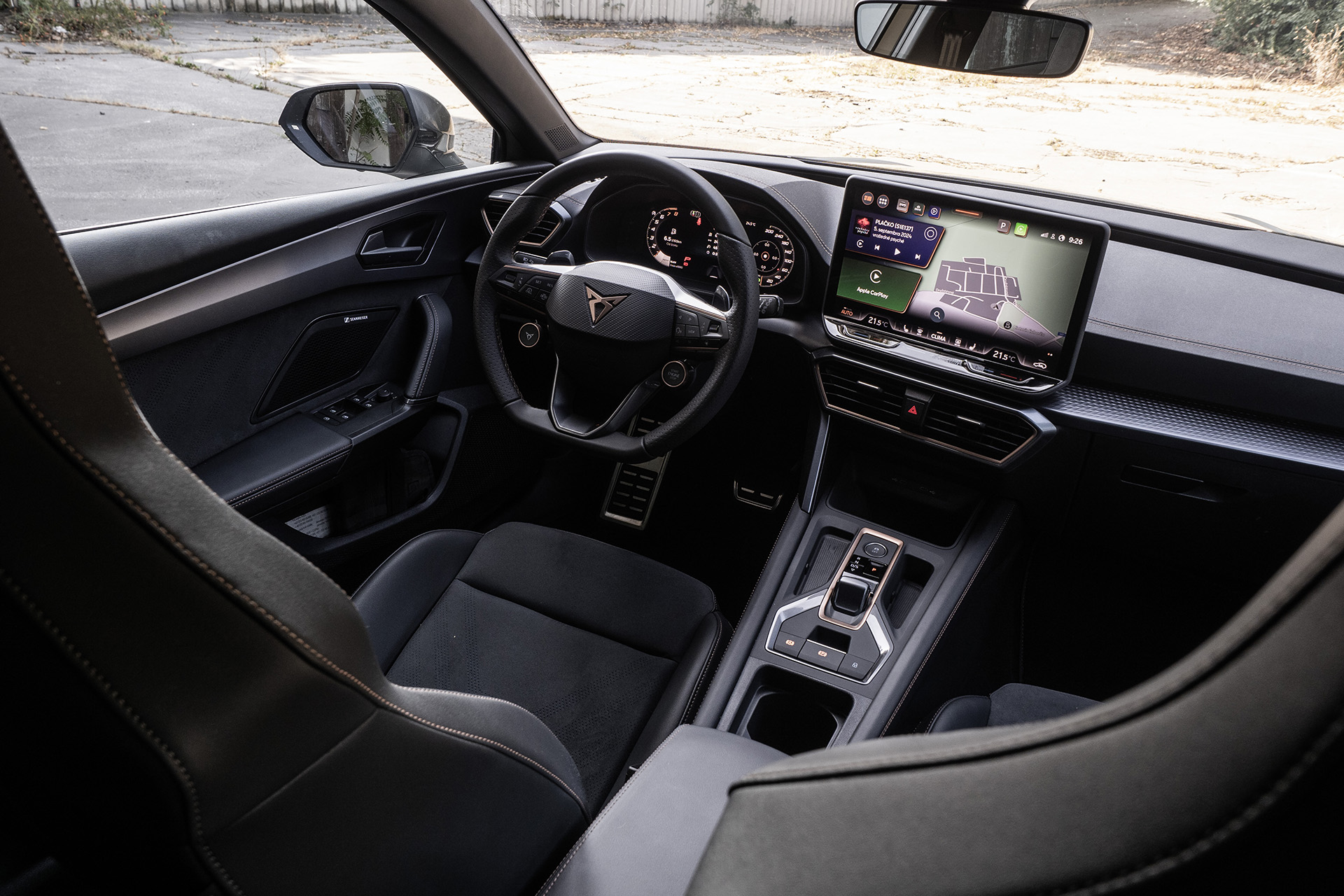 Cupra Leon sa zmenil, čo je nové okrem žraločieho predku?