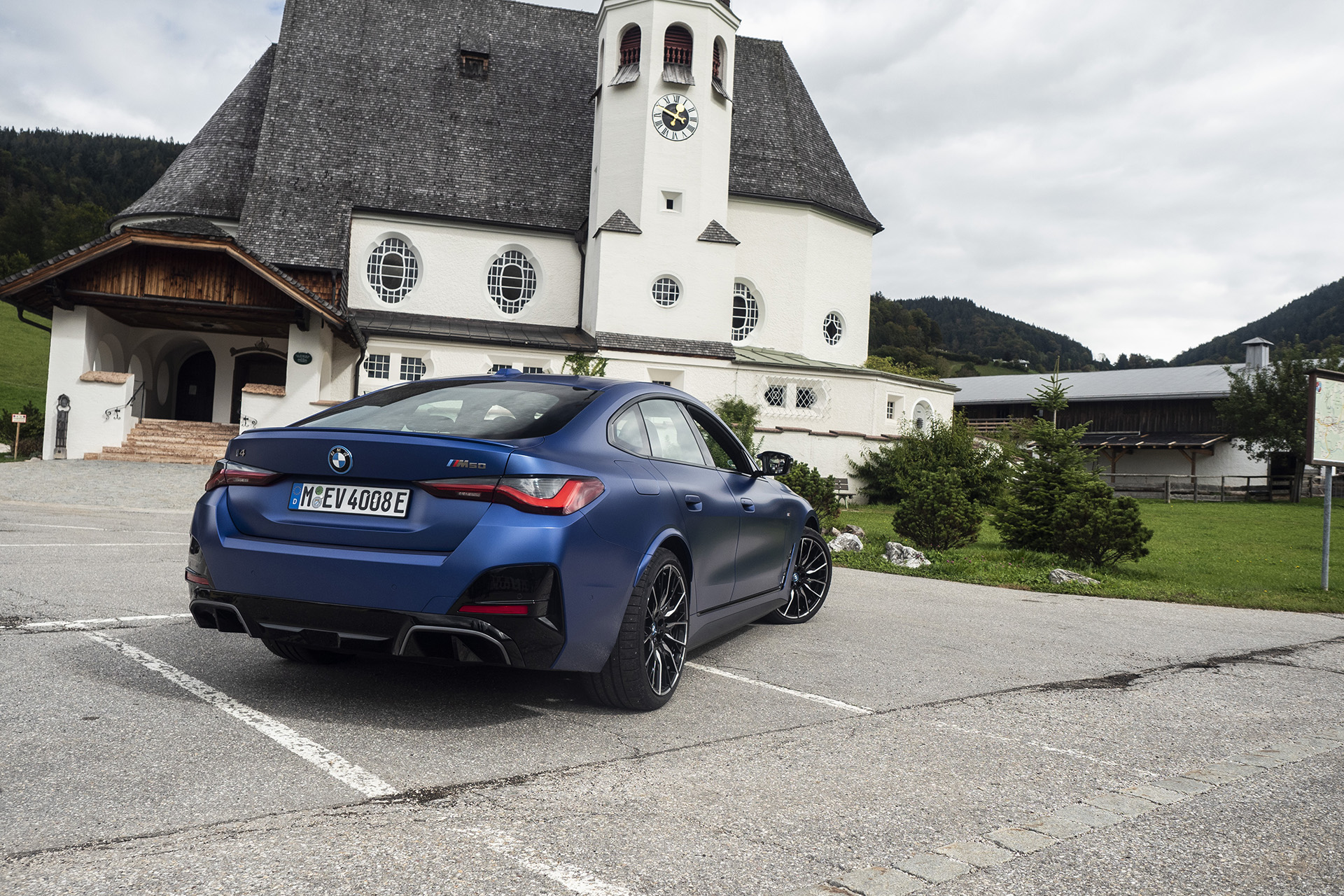 Prvá jazda: BMW i4 M50 je najvýkonnejšia štvorka súčasnosti