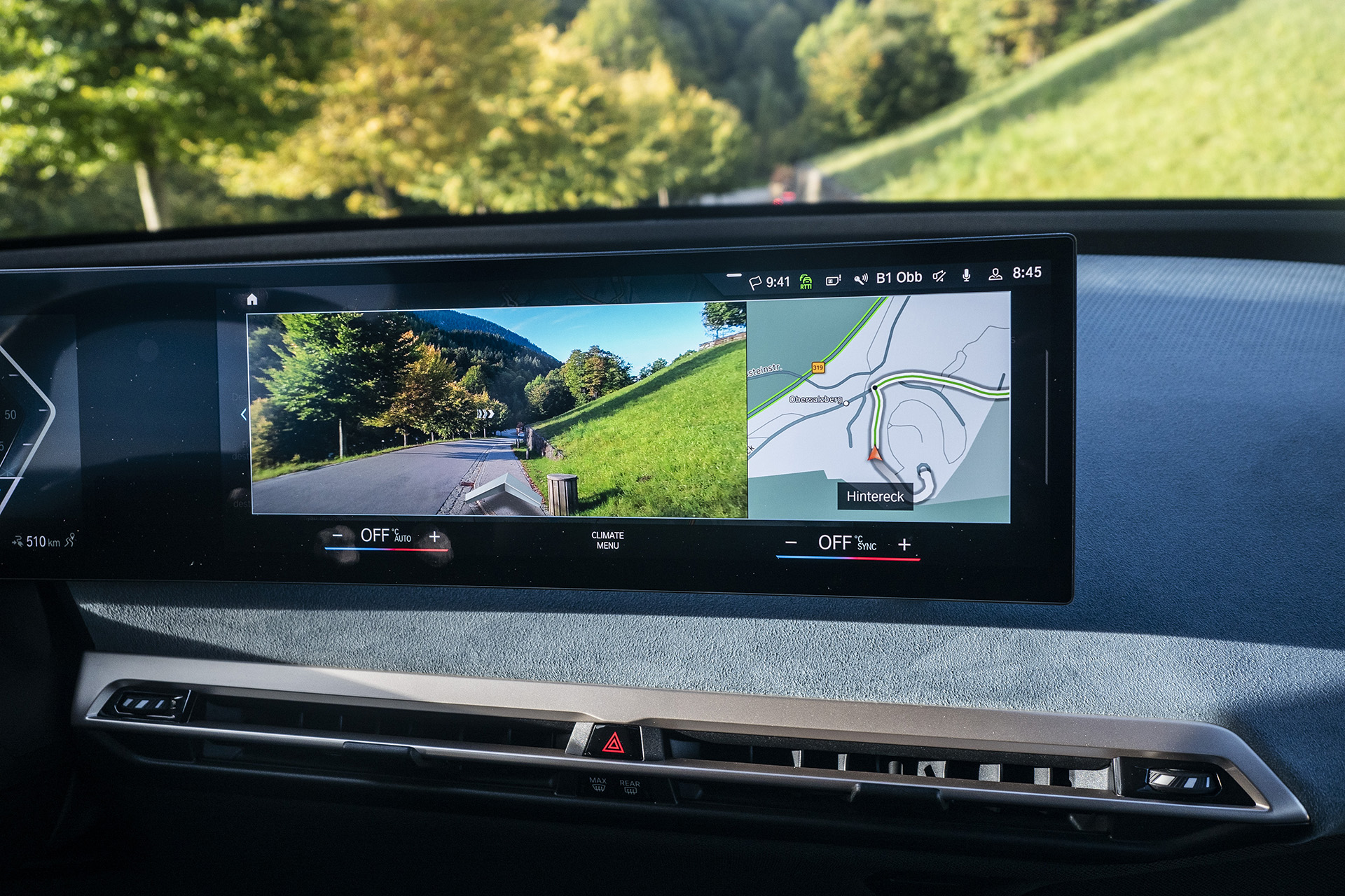 BMW iX: Čím je zaujímavý nový elektromobil? Ktorej Tesle konkuruje?