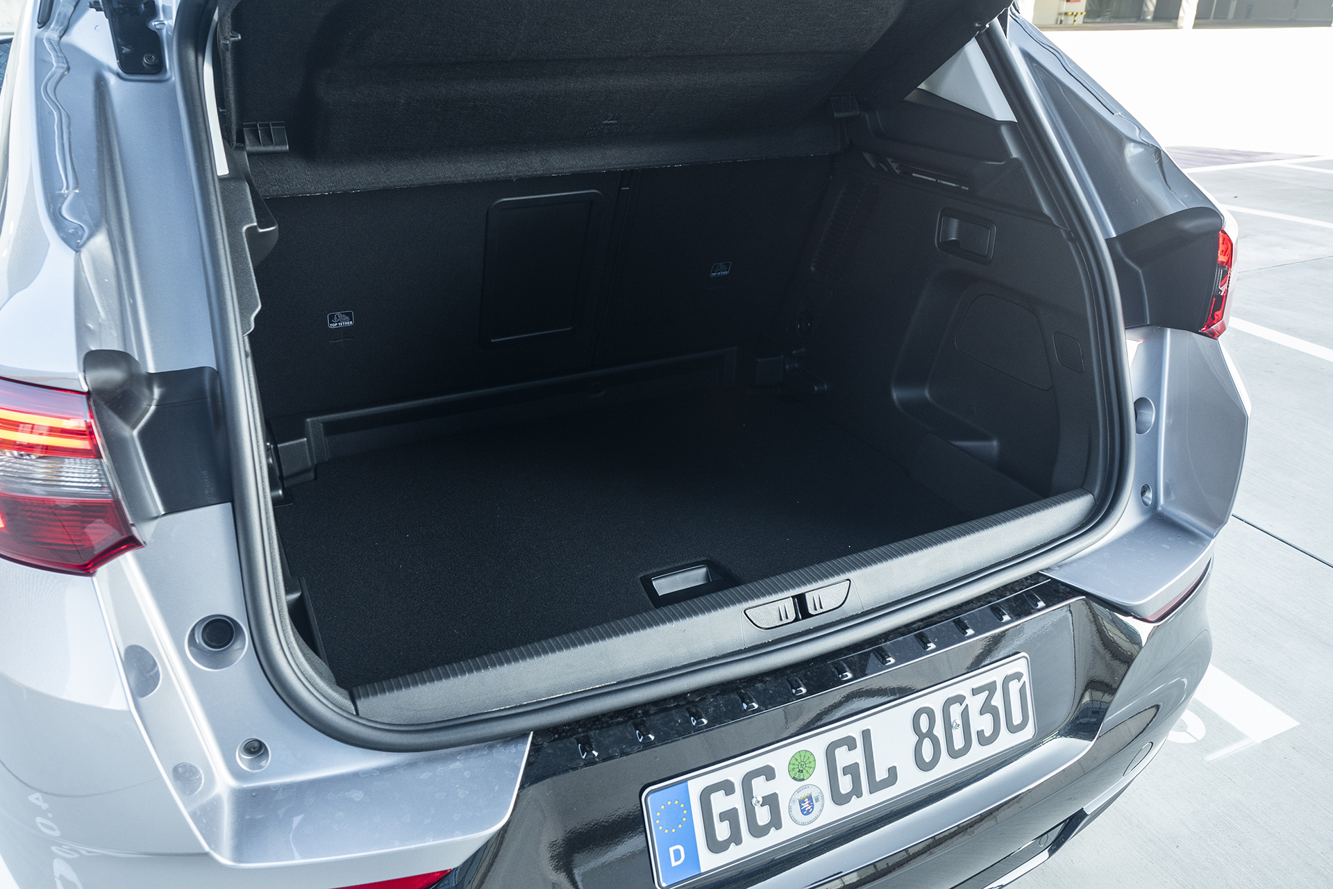 Opel Grandland stratil X v názve a získal kvalitnejší interiér
