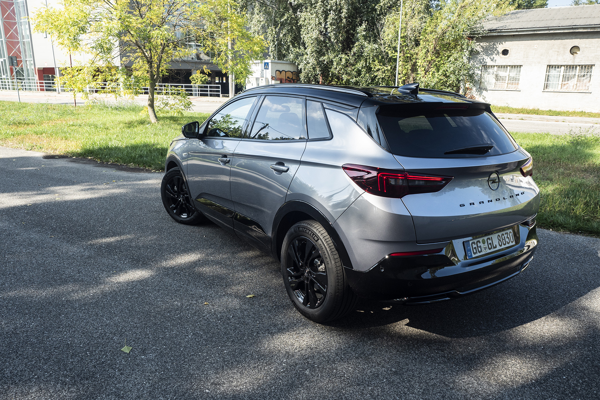 Opel Grandland stratil X v názve a získal kvalitnejší interiér