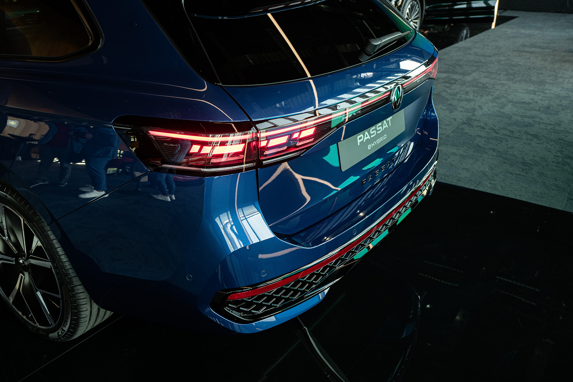 Pozreli sme si naživo nový Touareg, Tiguan aj Passat