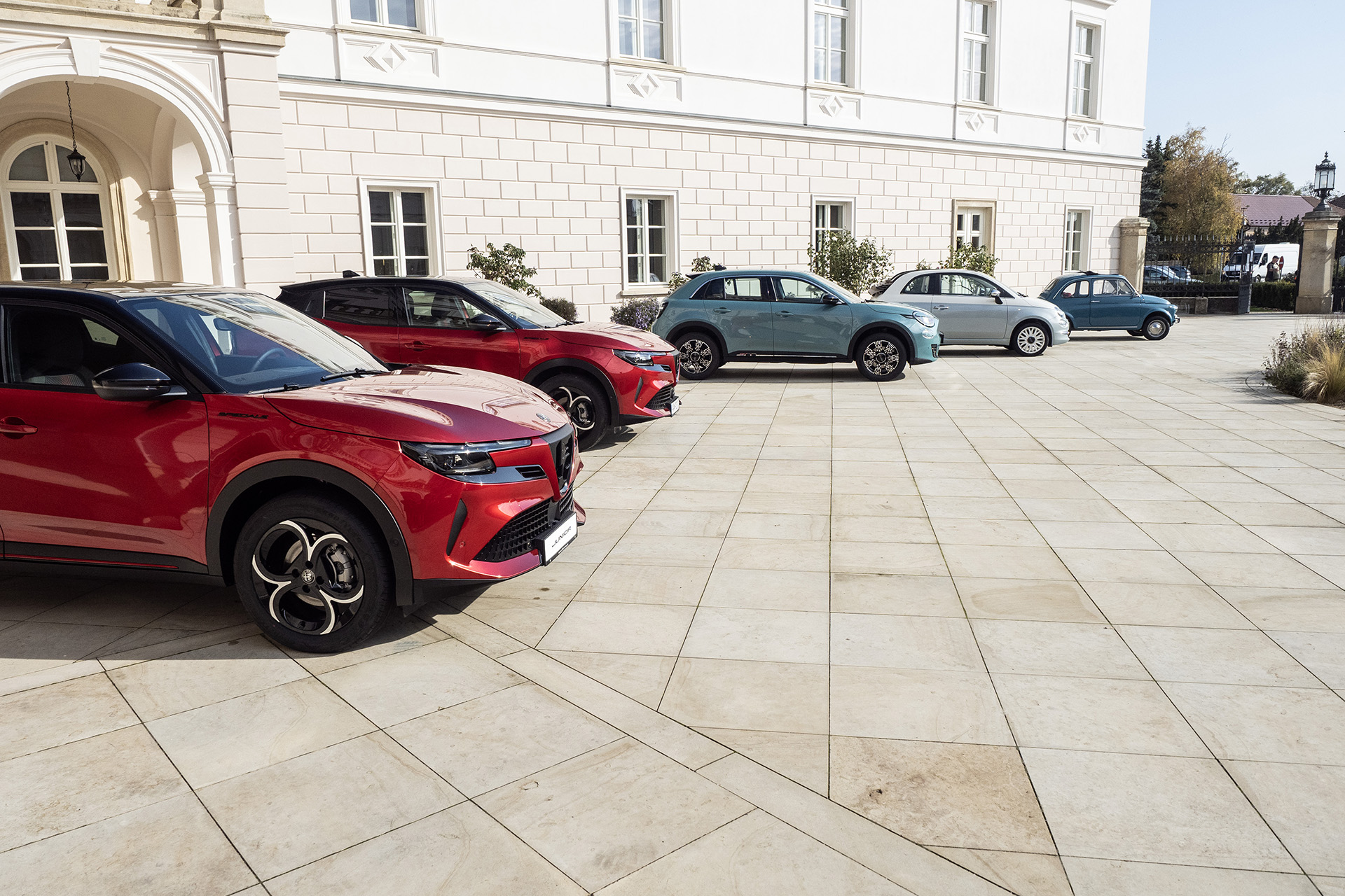 Alfa Romeo Junior na Slovensku predvedie nielen hybrid, ale aj elektrický pohon