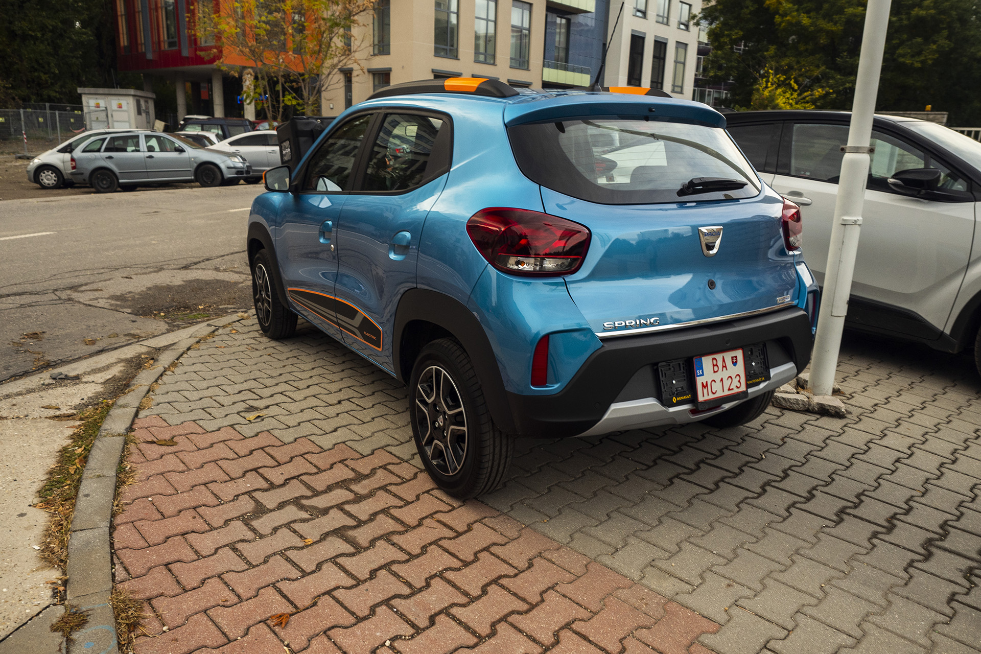 Dacia Spring: Skúsili sme si najlacnejší elektromobil, je prekvapivo dobrý!