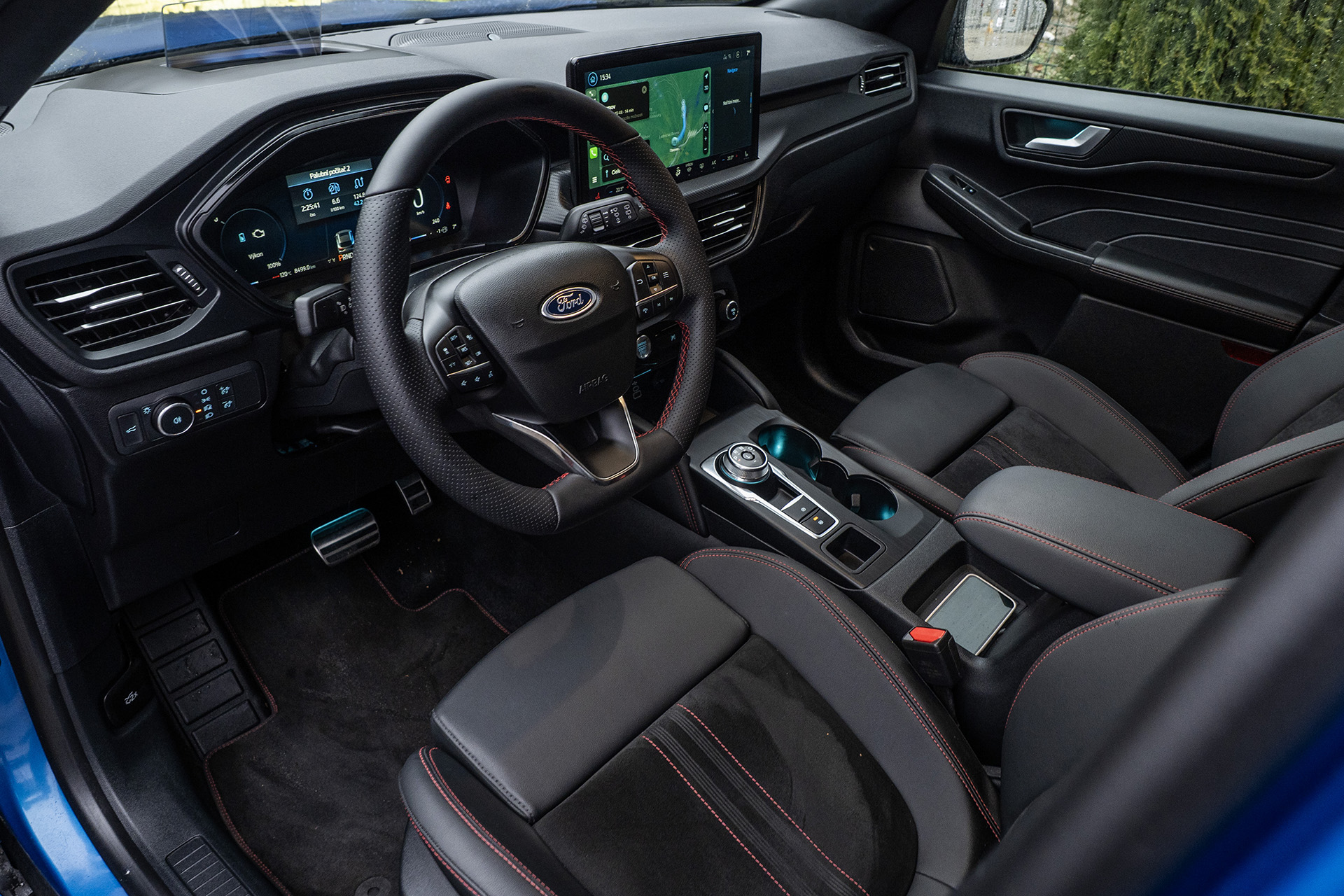 Test: Ford Kuga HEV AWD - Univerzálne do každého sveta