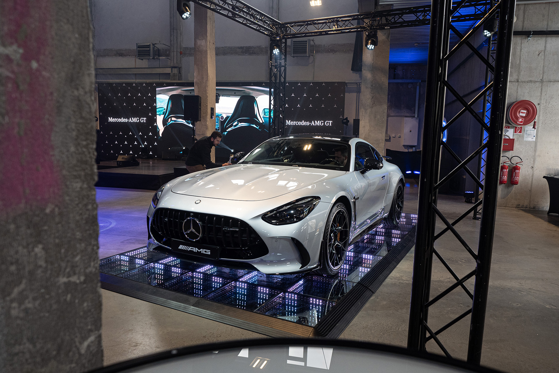 Mercedes ukázal absolútne bomby. Okrem CLE a AMG GT aj Maybach EQS SUV