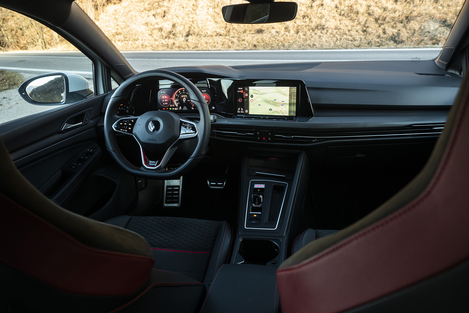 Test: Volkswagen Golf GTI Clubsport – Pán hothatch