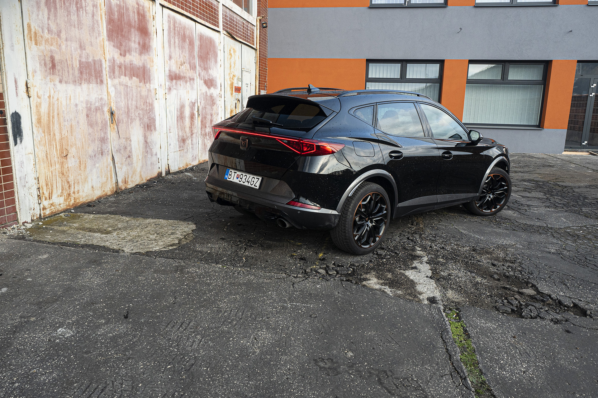 Test: Cupra Formentor VZ 245 - Ašpirácia na kráľovskú korunu