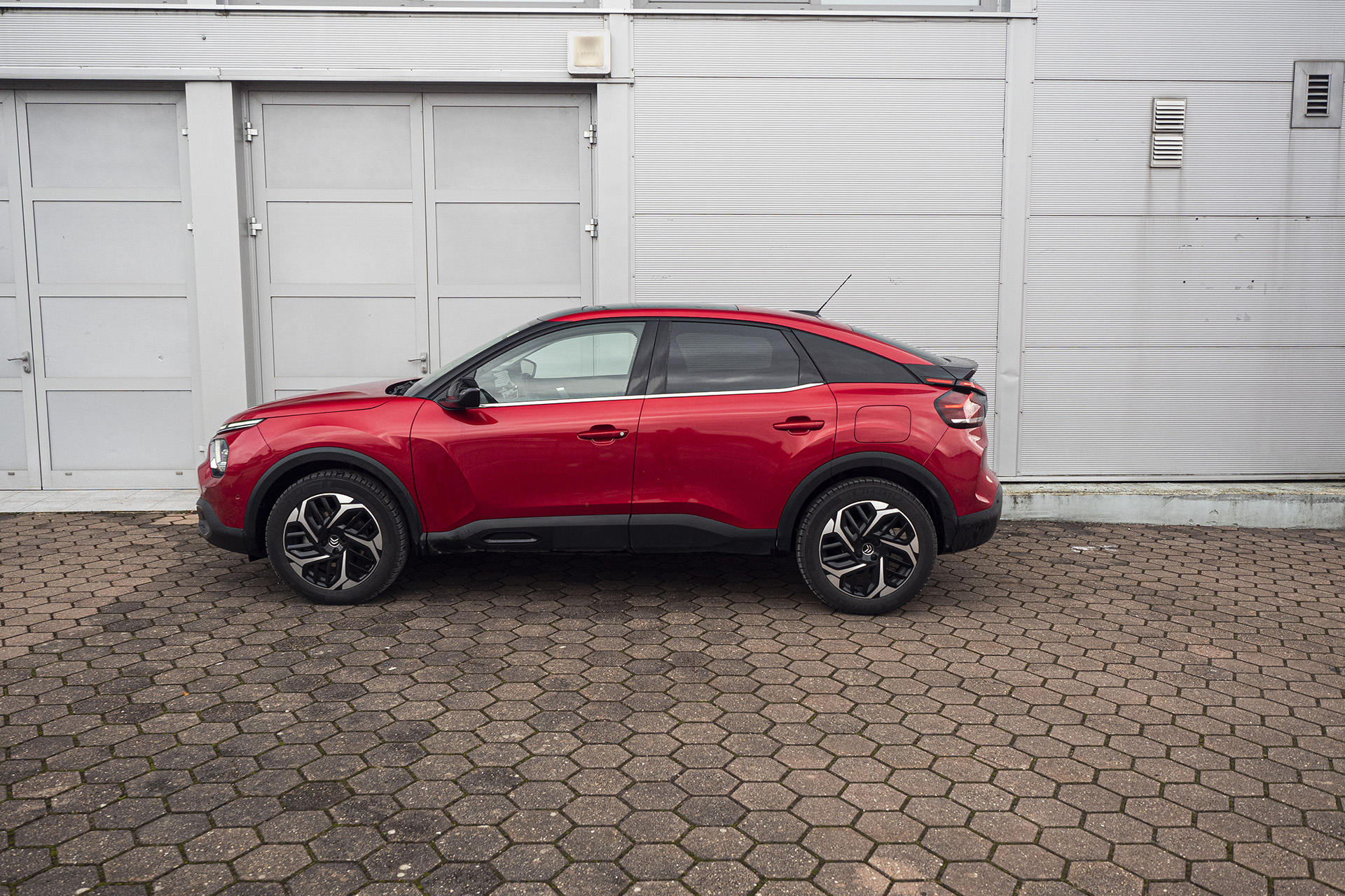 Citroën C4 stále predvádza použiteľnosť nafty