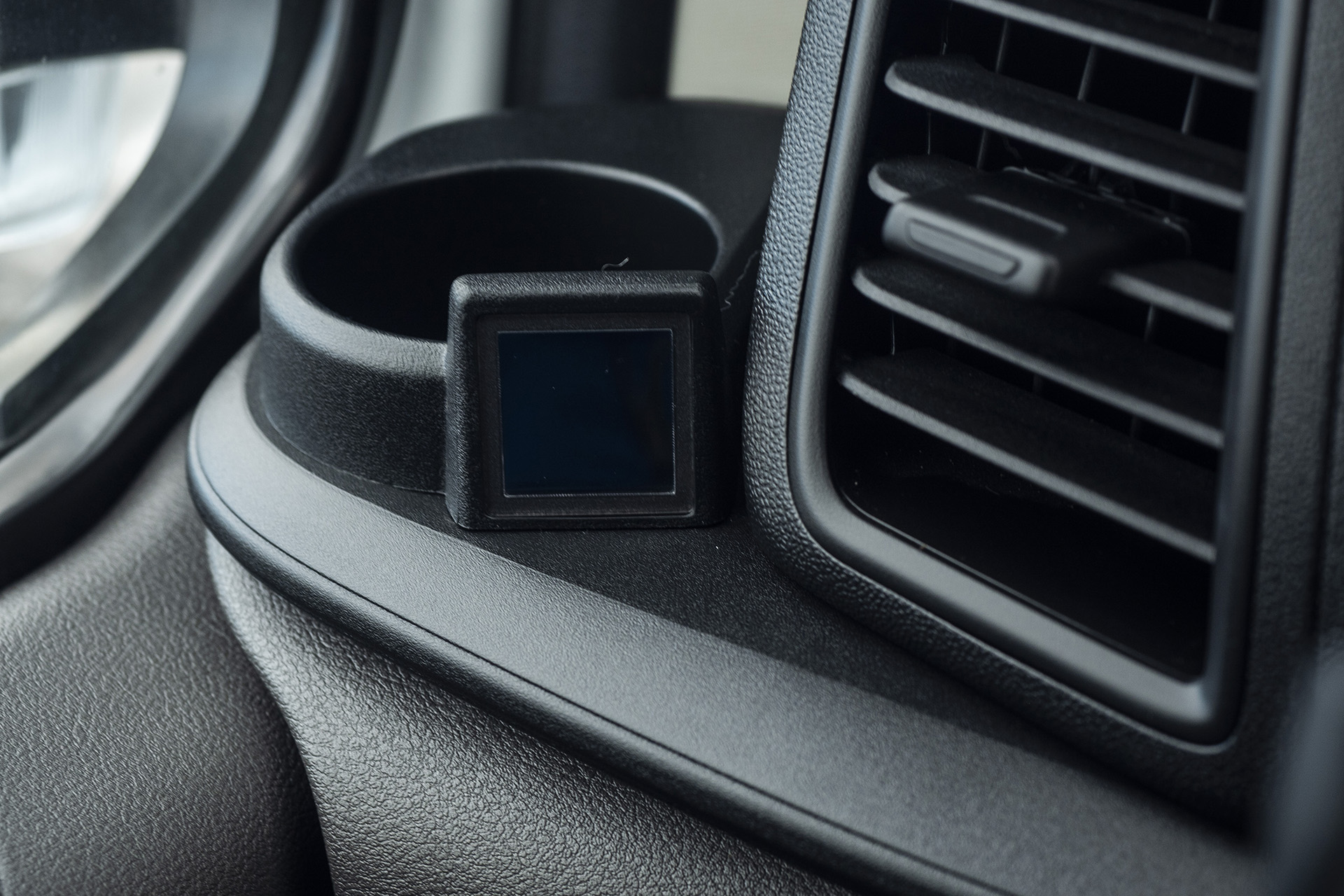 Ford Transit Custom je prvý plug-in hybrid v triede, aký je?