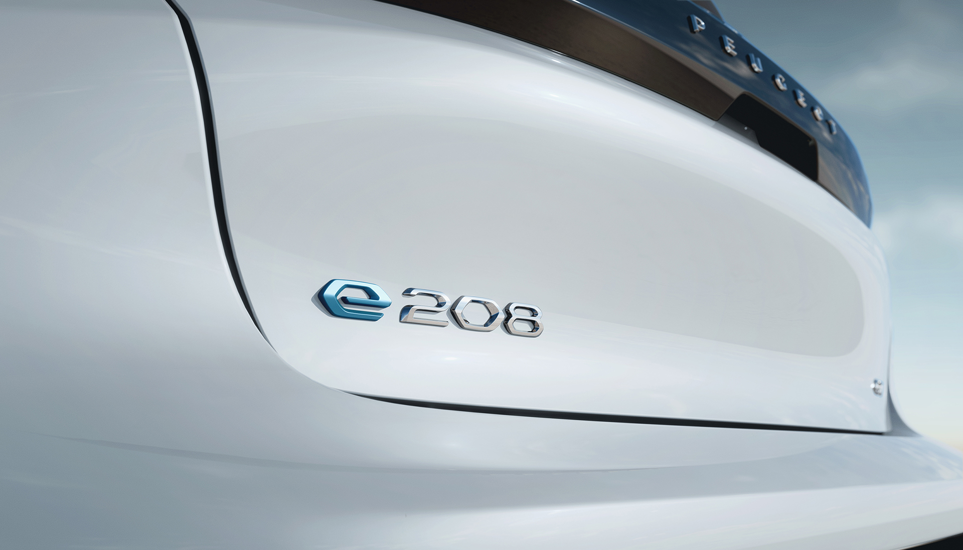 Aj Peugeot e-208 dostane novú sústavu pohonu z e-308