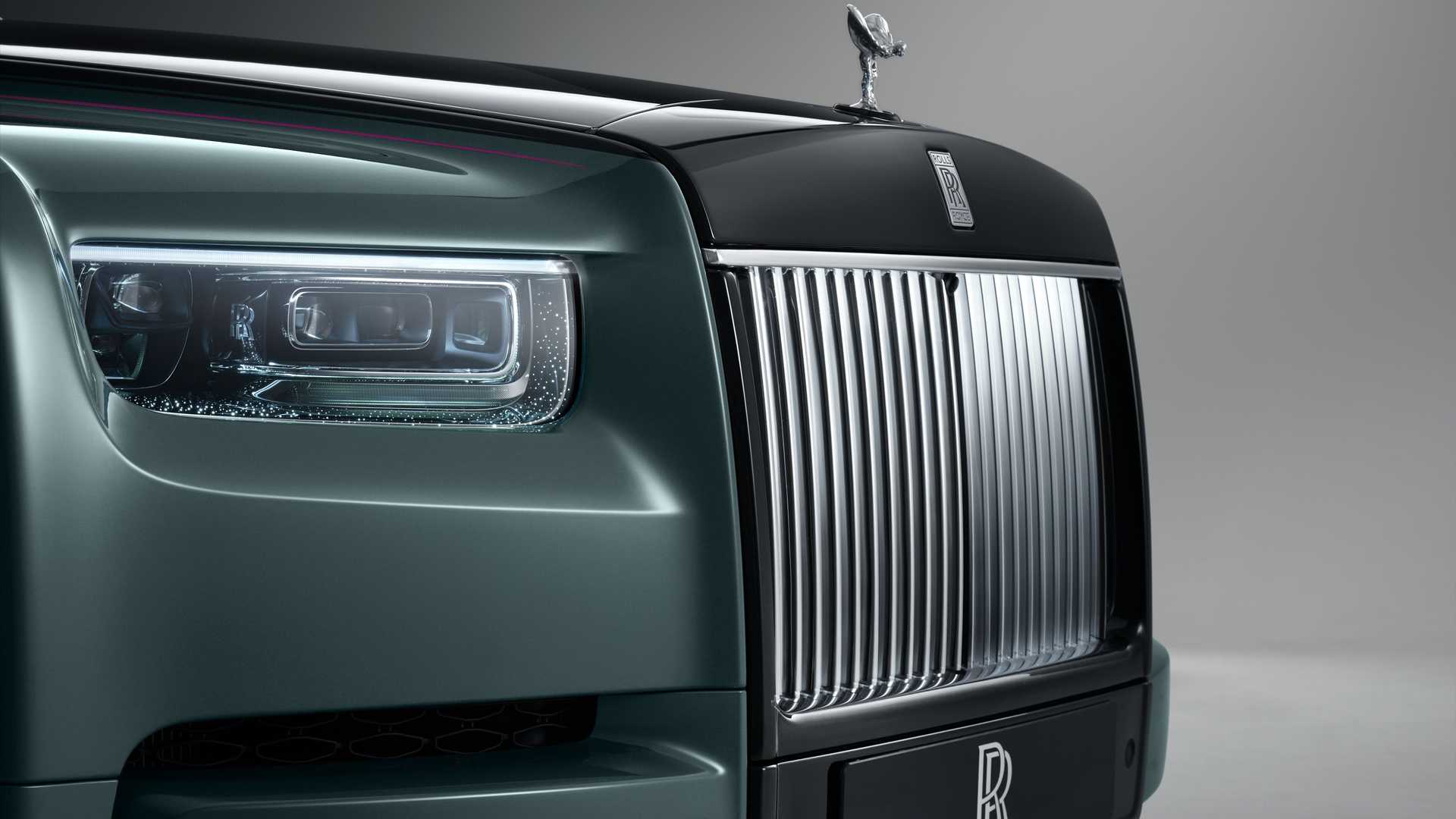 Rolls-Royce Phantom predvádza druhú sériu, zmien nie je veľa