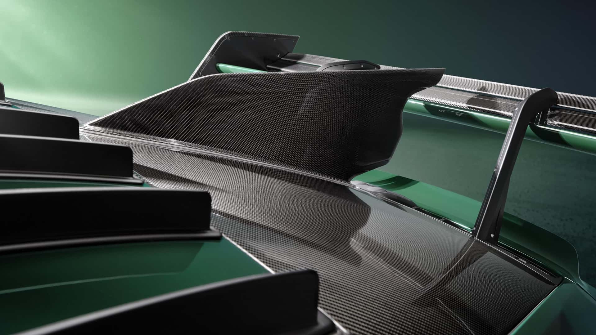 Porsche 911 GT3 RS Manthey má na zadnom skle plutvu ako žralok