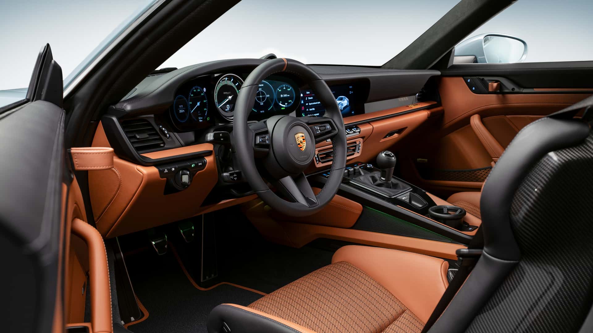 Porsche 911 oslavuje 60 rokov, privítajte sériu S/T