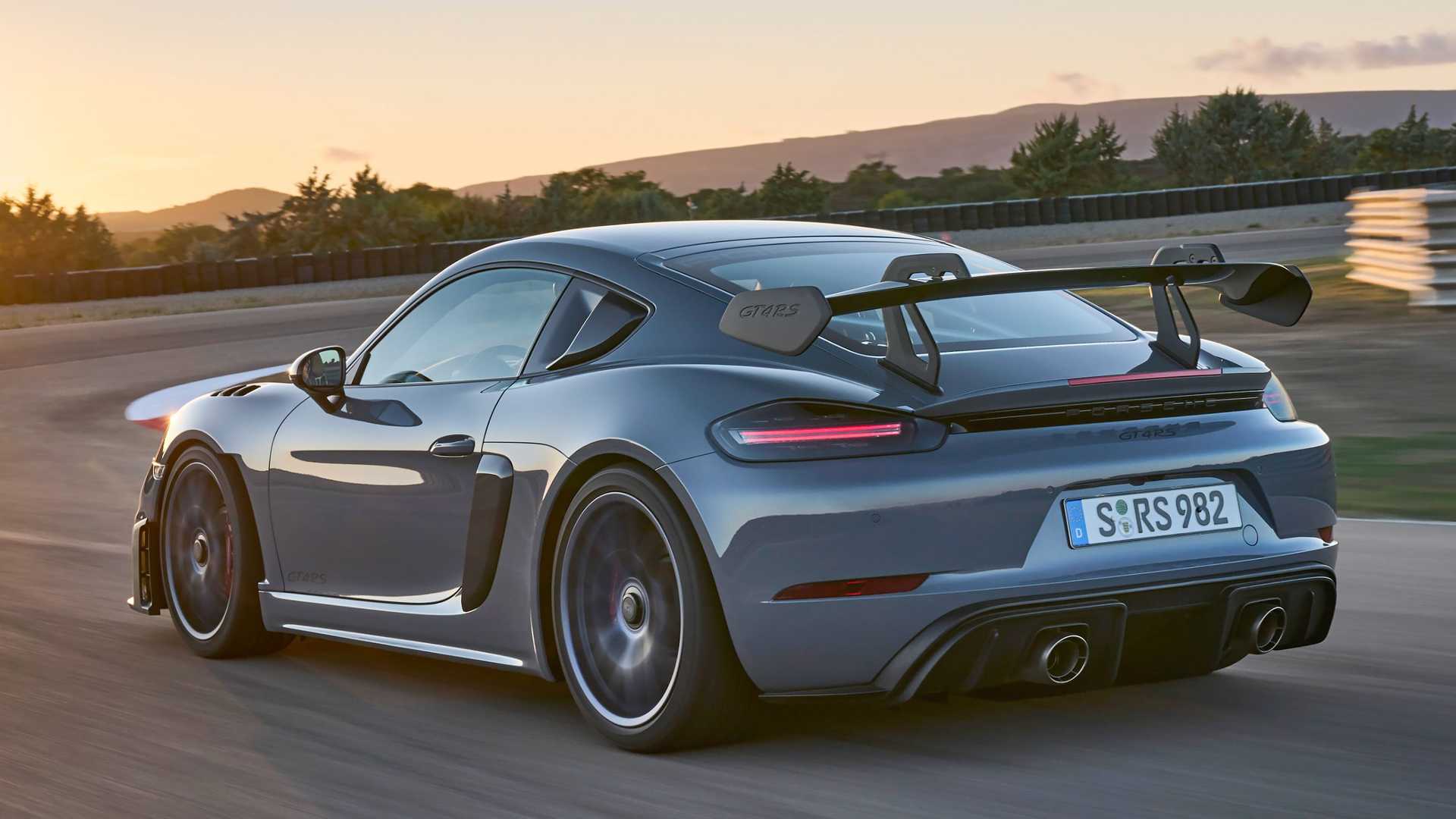 Najostrejší 718 Cayman prichádza, Porsche ukázalo GT4 RS