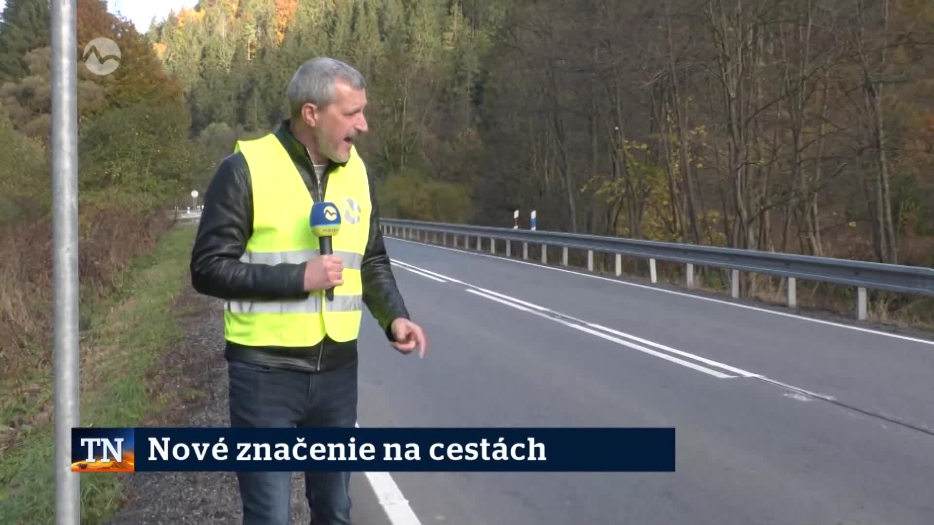 Prerušovaná hrubá čiara. 