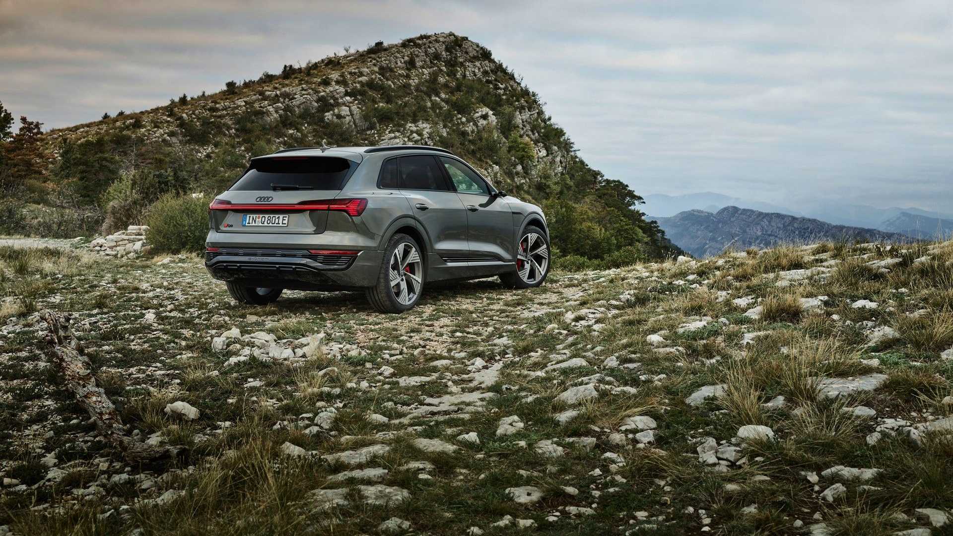 Nové Audi Q8 e-tron nie je úplne nové, je v tom háčik