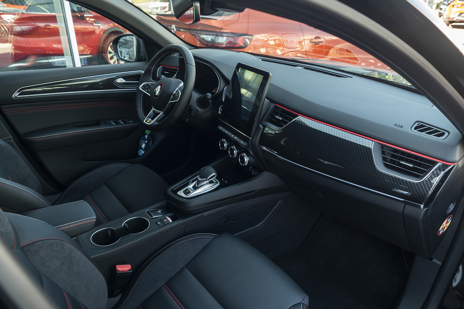 Ktorý motor vybrať do Renaultu Arkana? S akou spotrebou dokáže jazdiť hybrid?