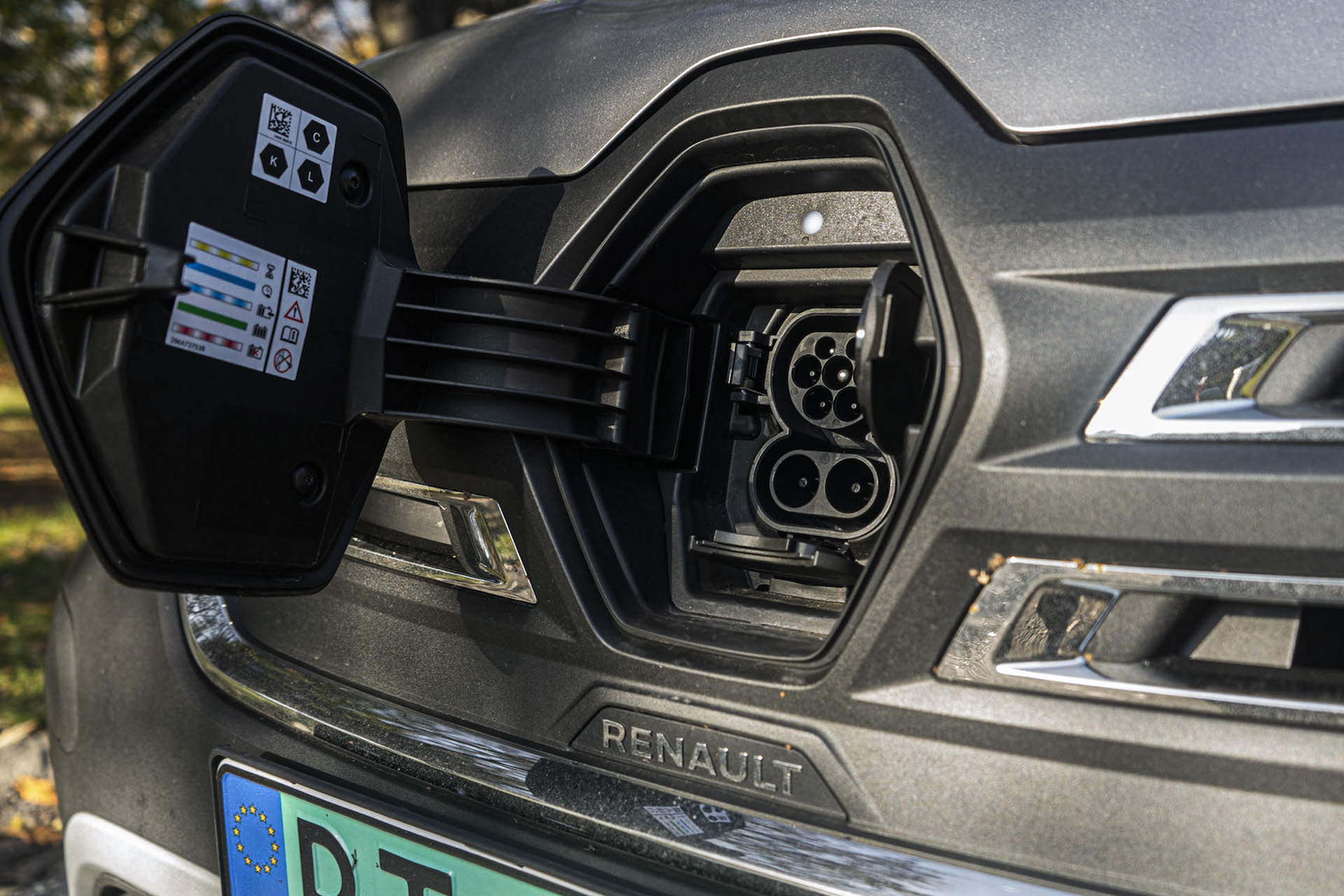 Elektrická dodávka Renault Kangoo E-Tech môže byť budúcnosťou kuriérov