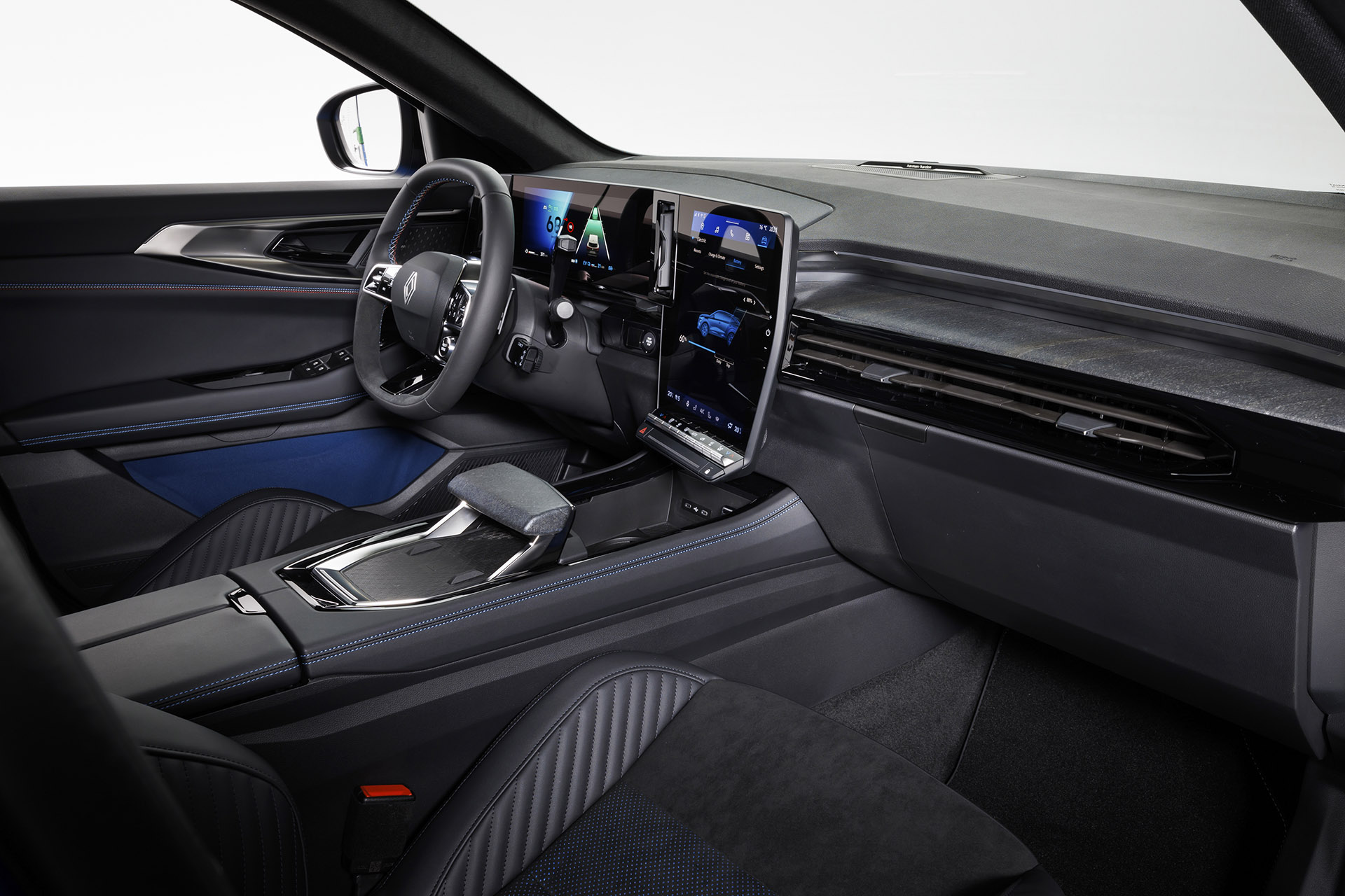 Renault Rafale je SUV kupé, na ktoré sme čakali