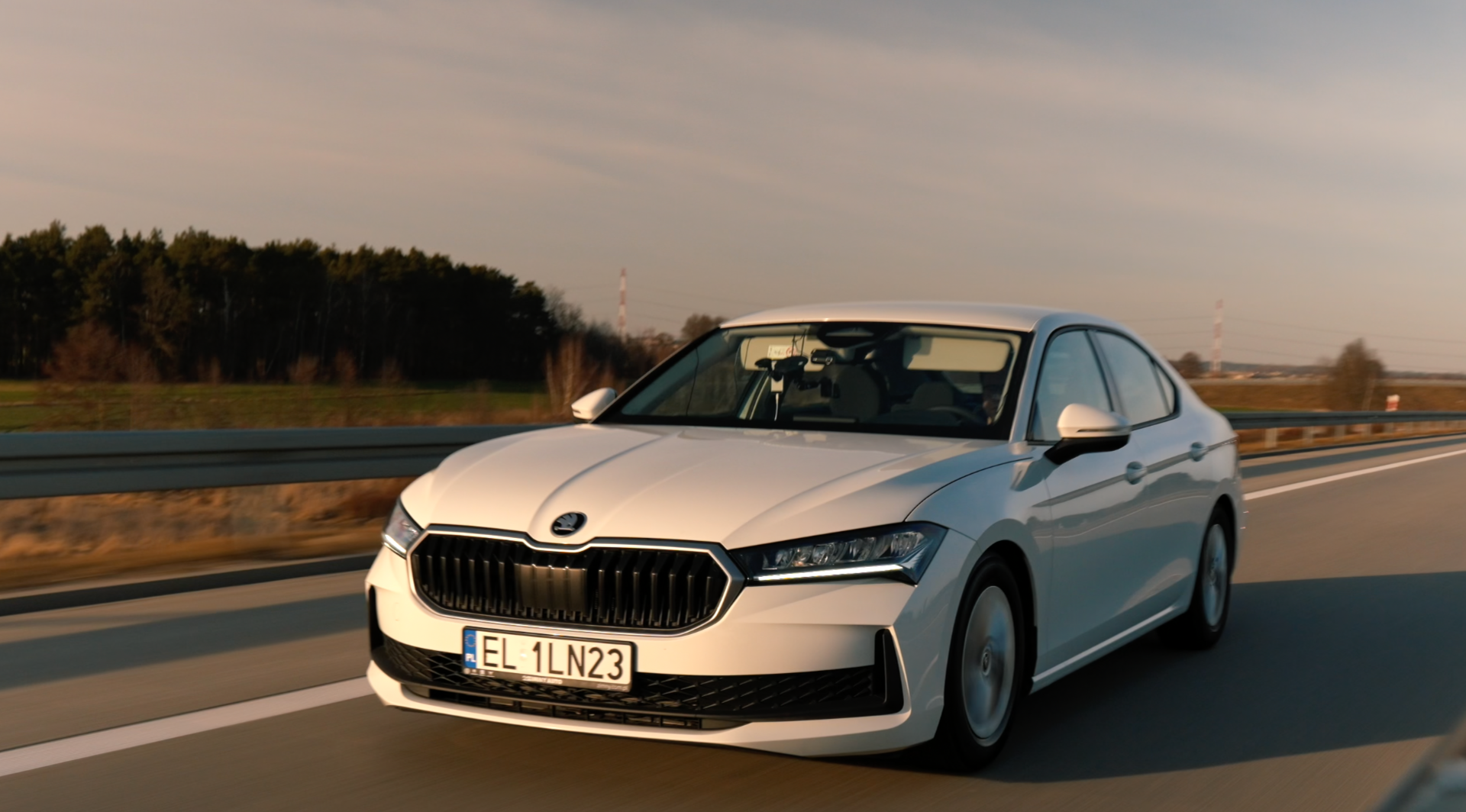 Na Škode prešiel takmer 3 000 km na jednu nádrž. Toto sú jeho rady pre všetkých motoristov