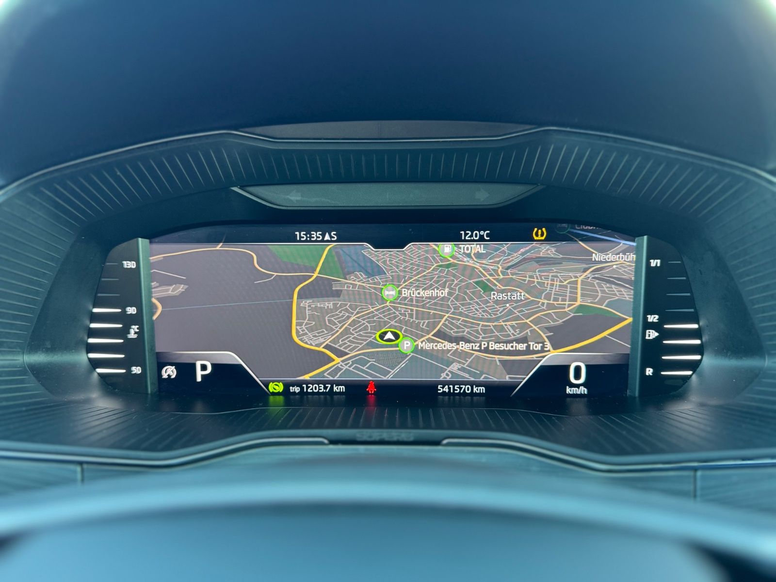 Tento Superb za 4 roky najazdil cez 540.000 km, na predaj je za  drobné