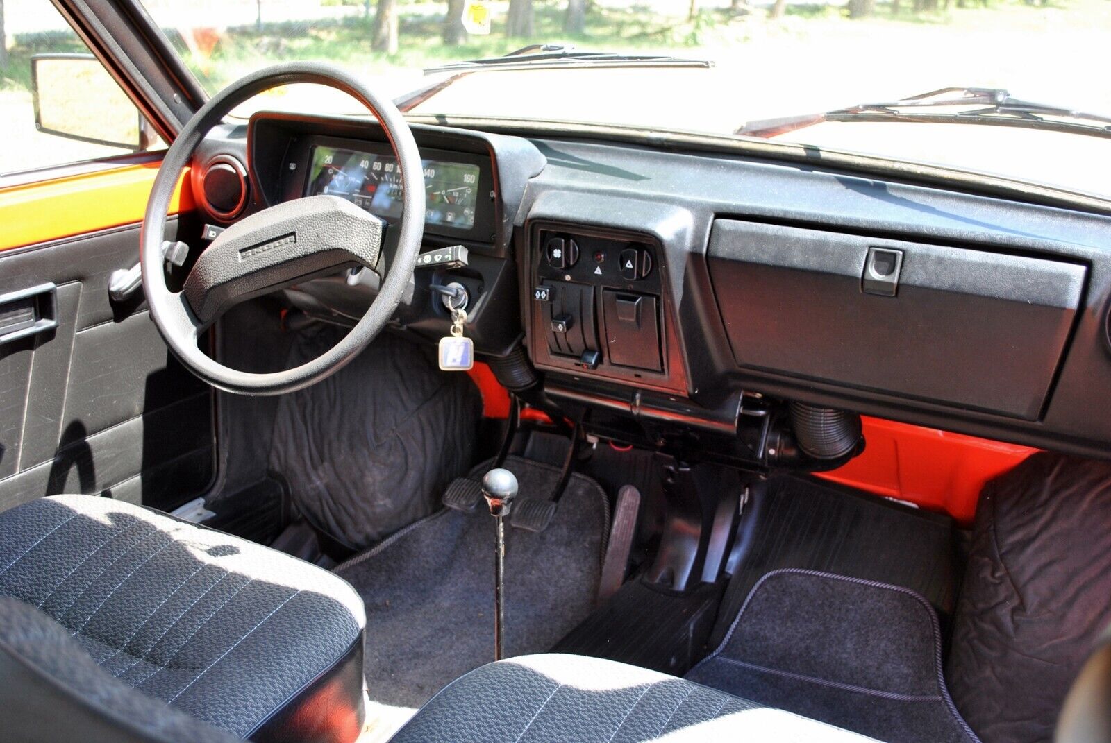 Legendárna Škoda 105 v luxusnom stave lacno!