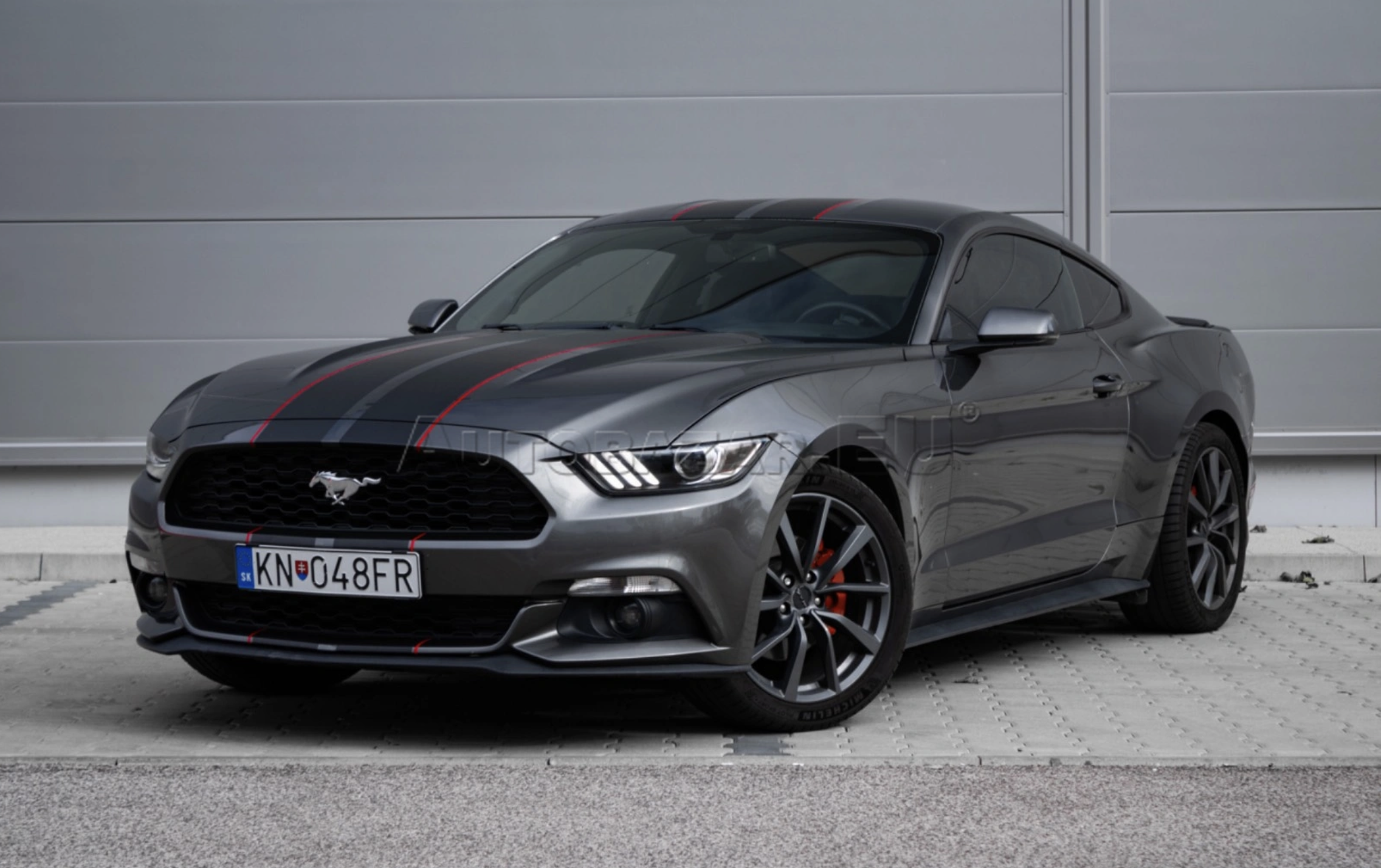 Jazdený Ford Mustang z Autobazar.EU: Auto snov za cenu Octavie v základnej výbave