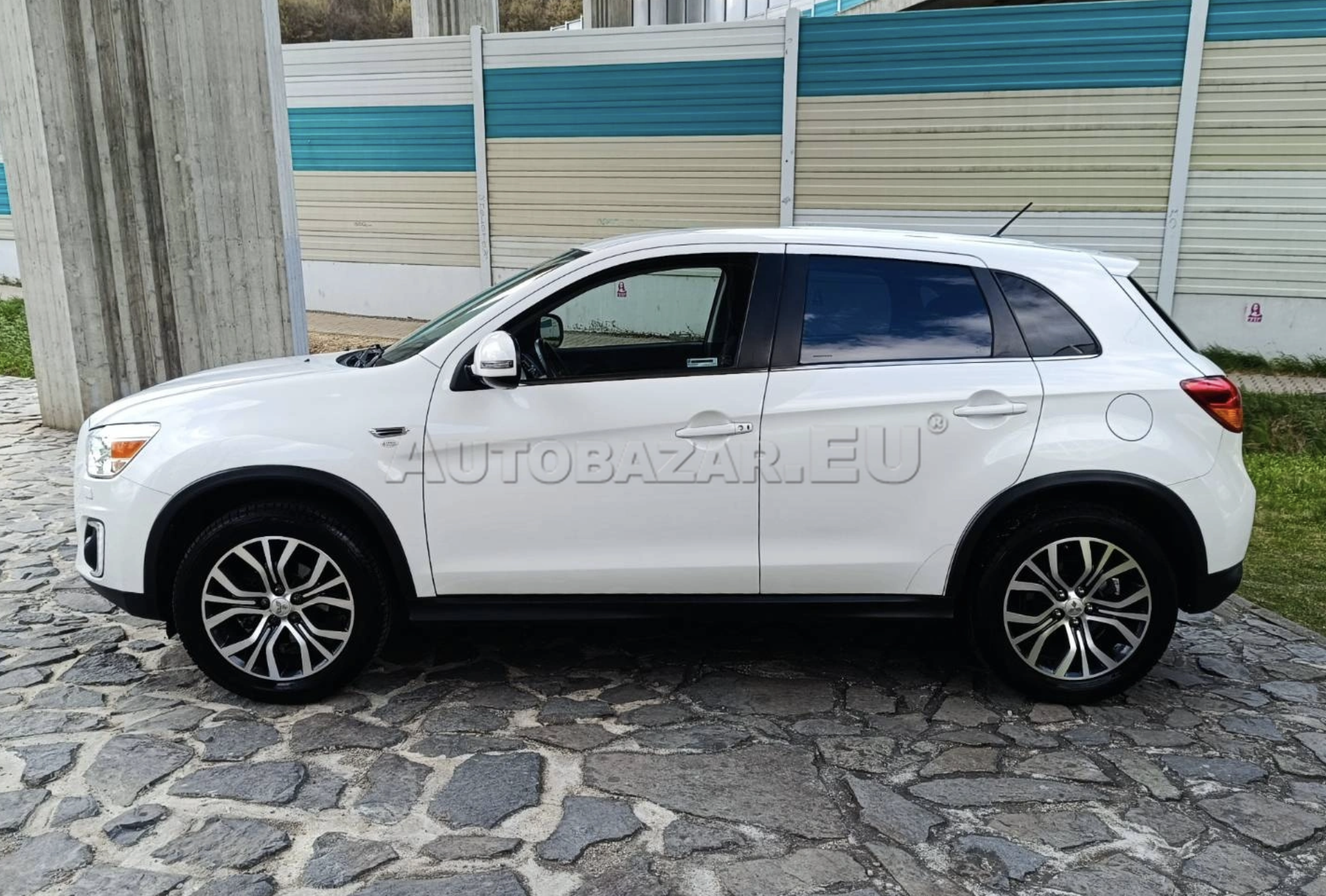 Toto je jedno z najspoľahlivejších SUV v našej inzercii. Japonská kvalita je pritom ozaj lacná